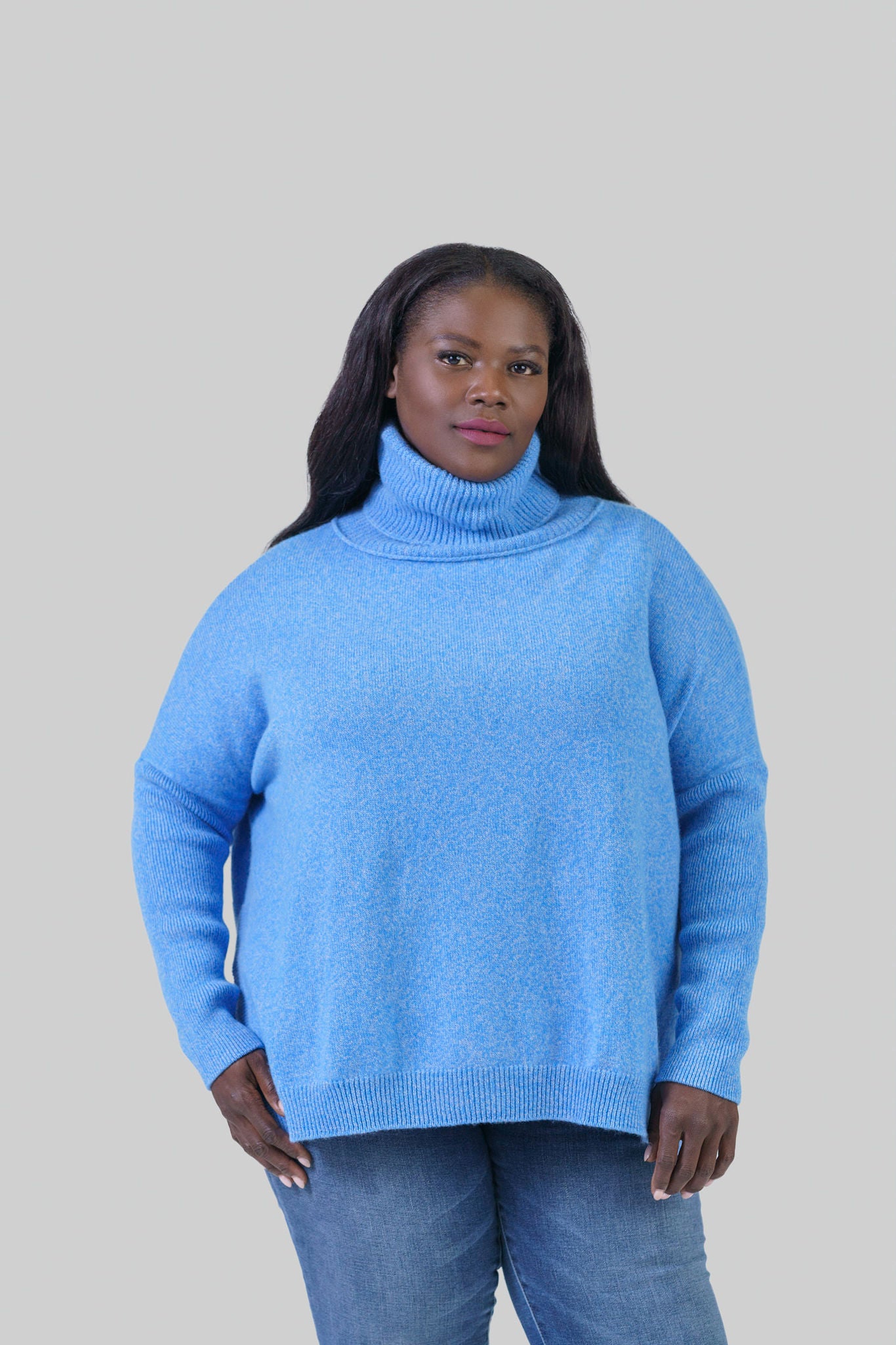Loose fit turtleneck hot sale