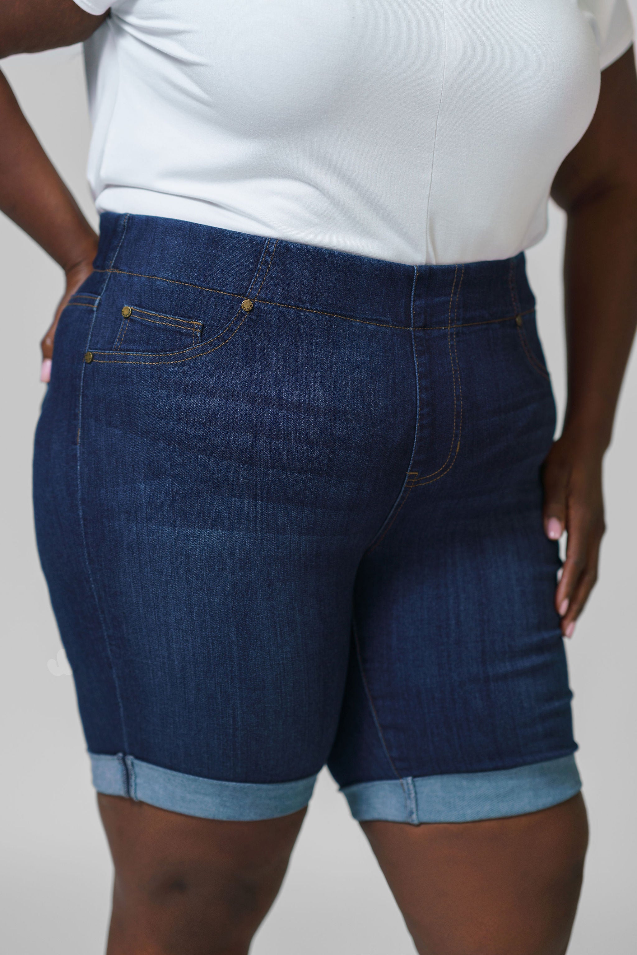 CHLOE PULL ON BERMUDA plus-size - AMOUR781