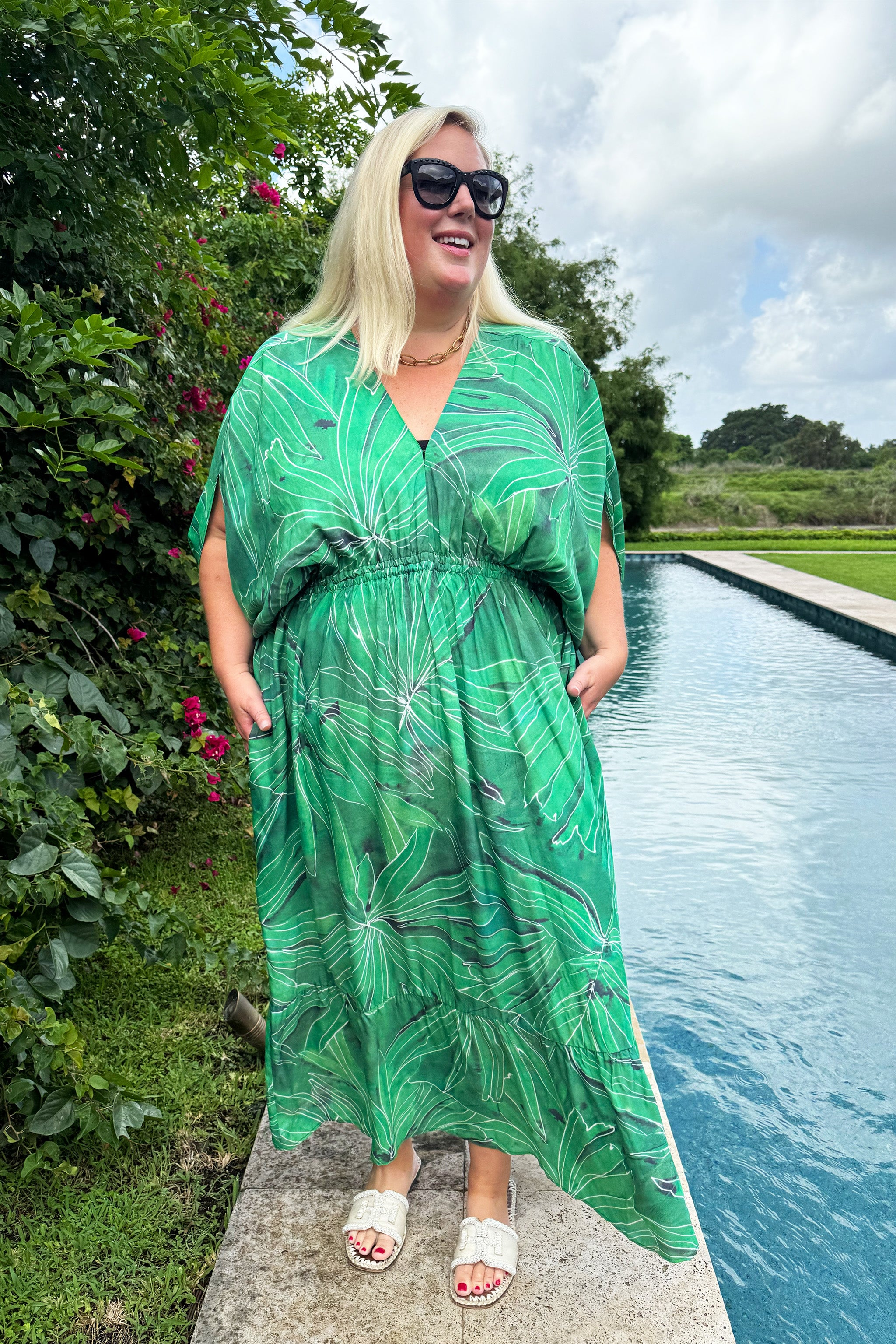 VENUS CAFTAN, 1X / Amazon by Marie Oliver AMOUR781 VENUS CAFTAN, 1X / Amazon by Marie Oliver AMOUR781