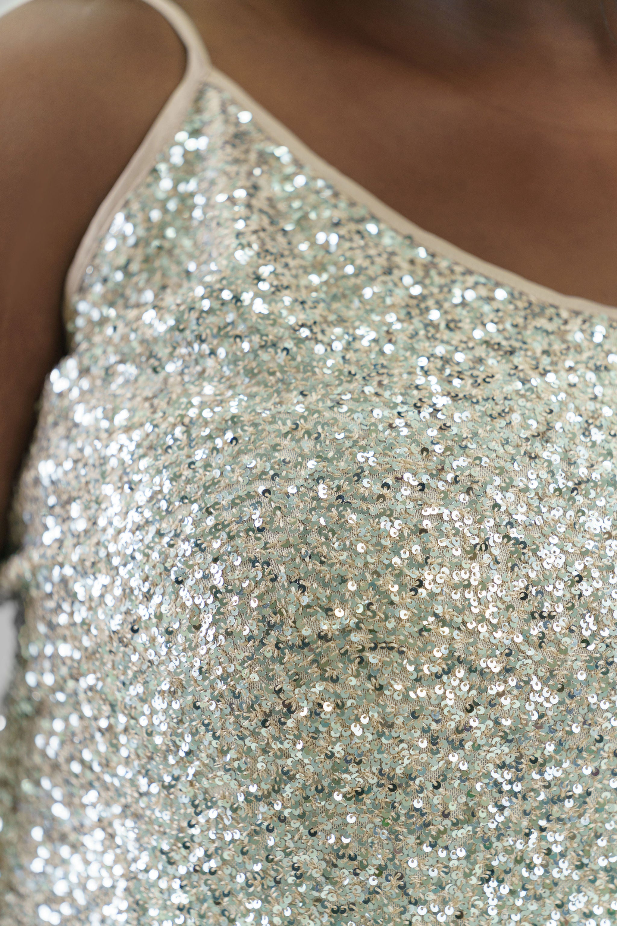 SILVER SEQUIN CAMI TOP plus-size - AMOUR781