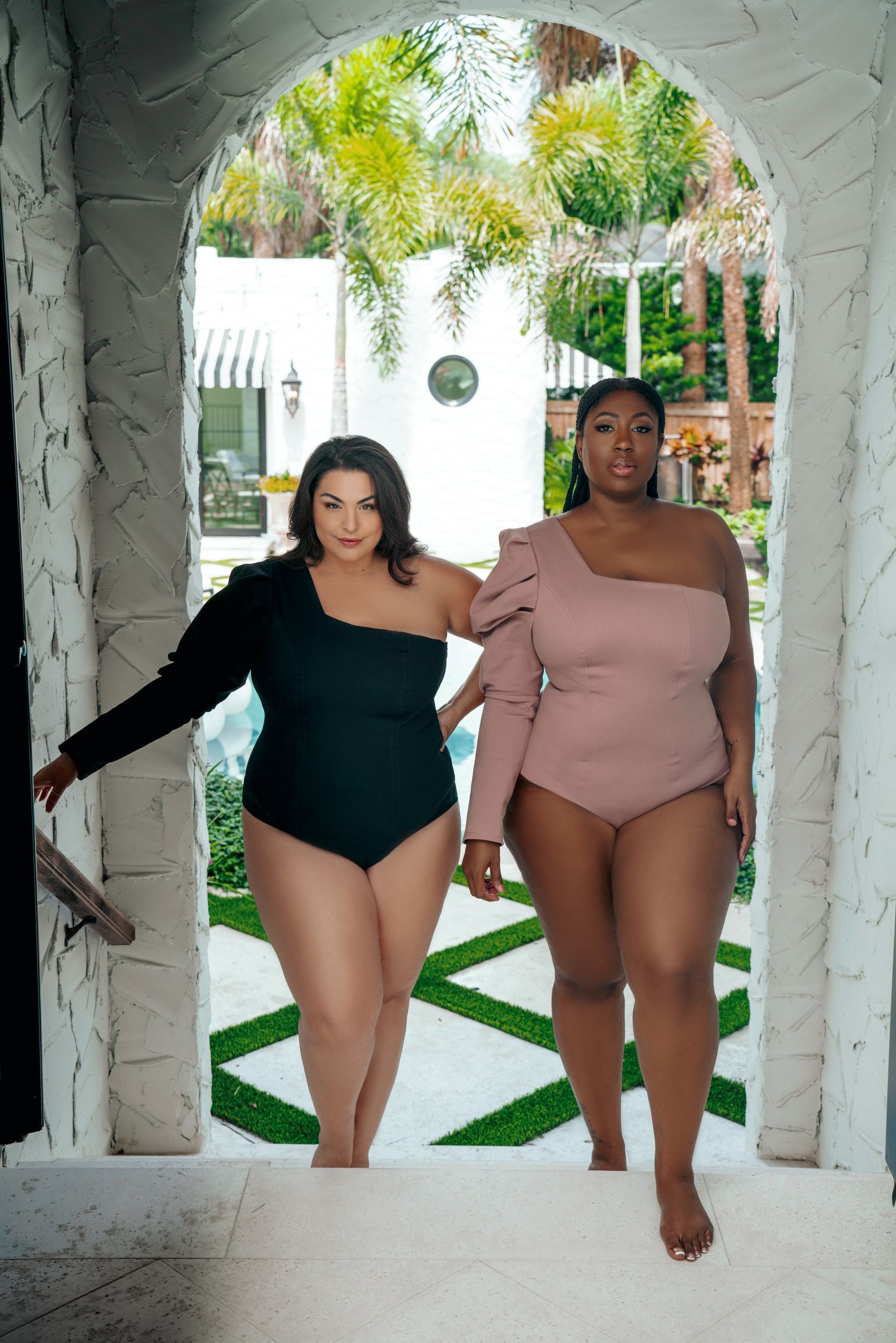 ONE SHOULDER BODYSUIT plus-size - AMOUR781