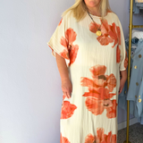 Blurred Floral Simmi Dress plus-size - AMOUR781