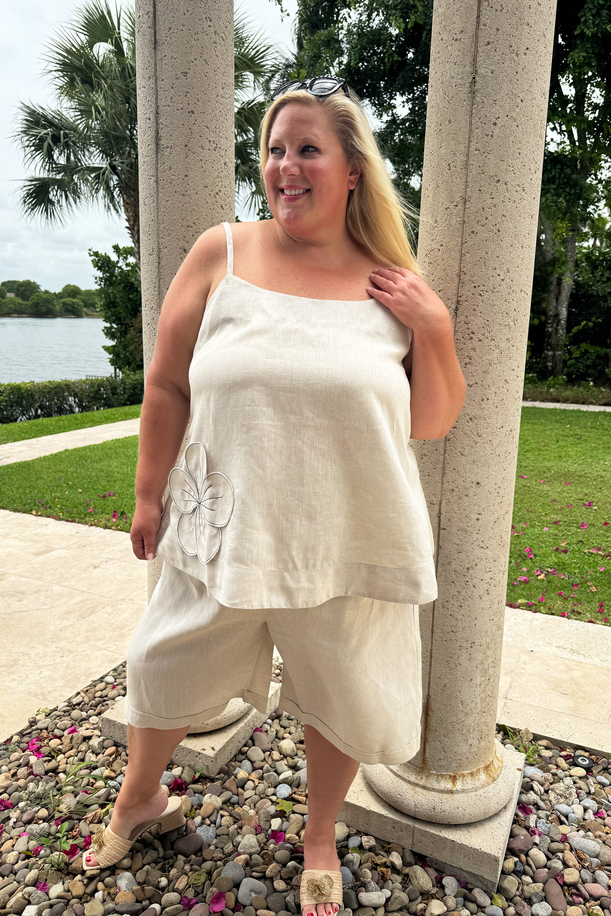 LINEN SHORTS plus-size - AMOUR781
