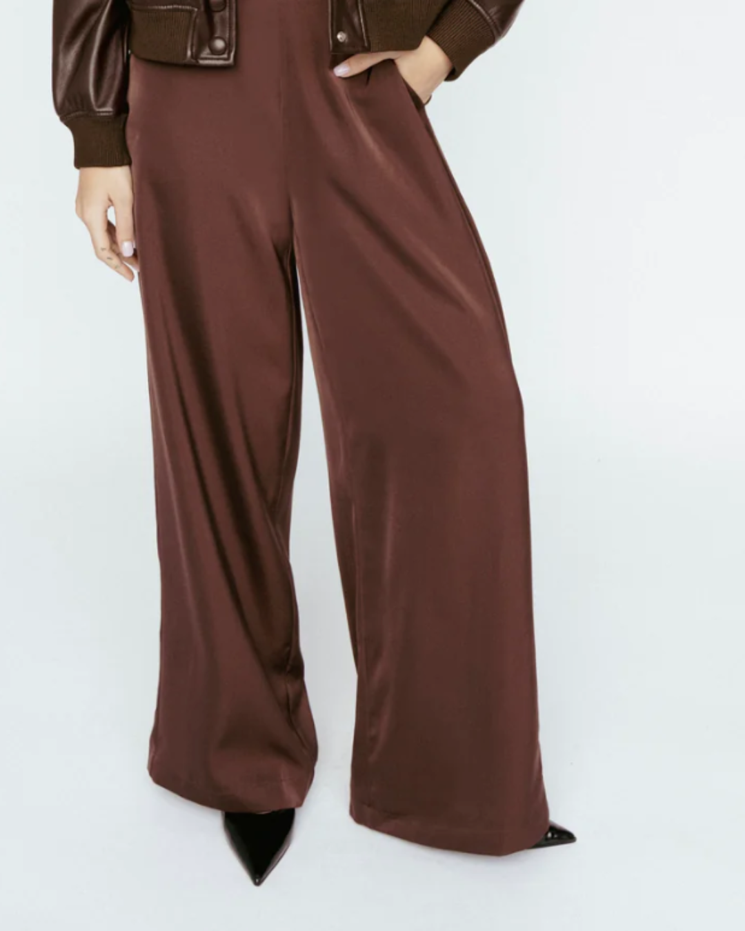 BUTTER SATIN EVERYDAY PANT plus-size - AMOUR781