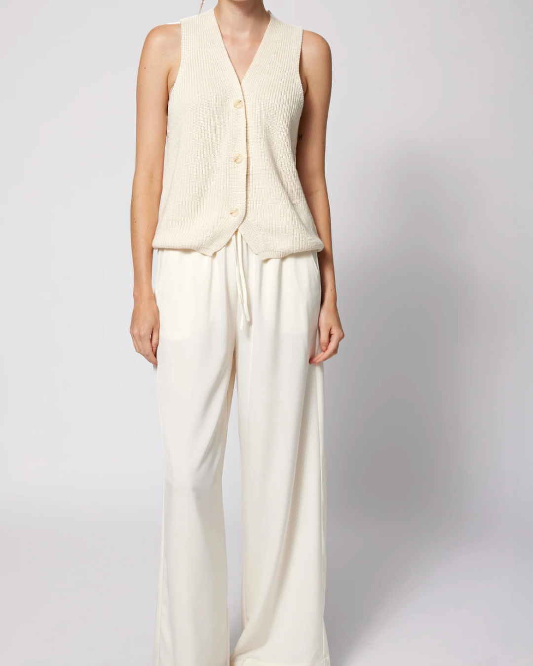 BUTTER SATIN EVERYDAY PANT plus-size - AMOUR781