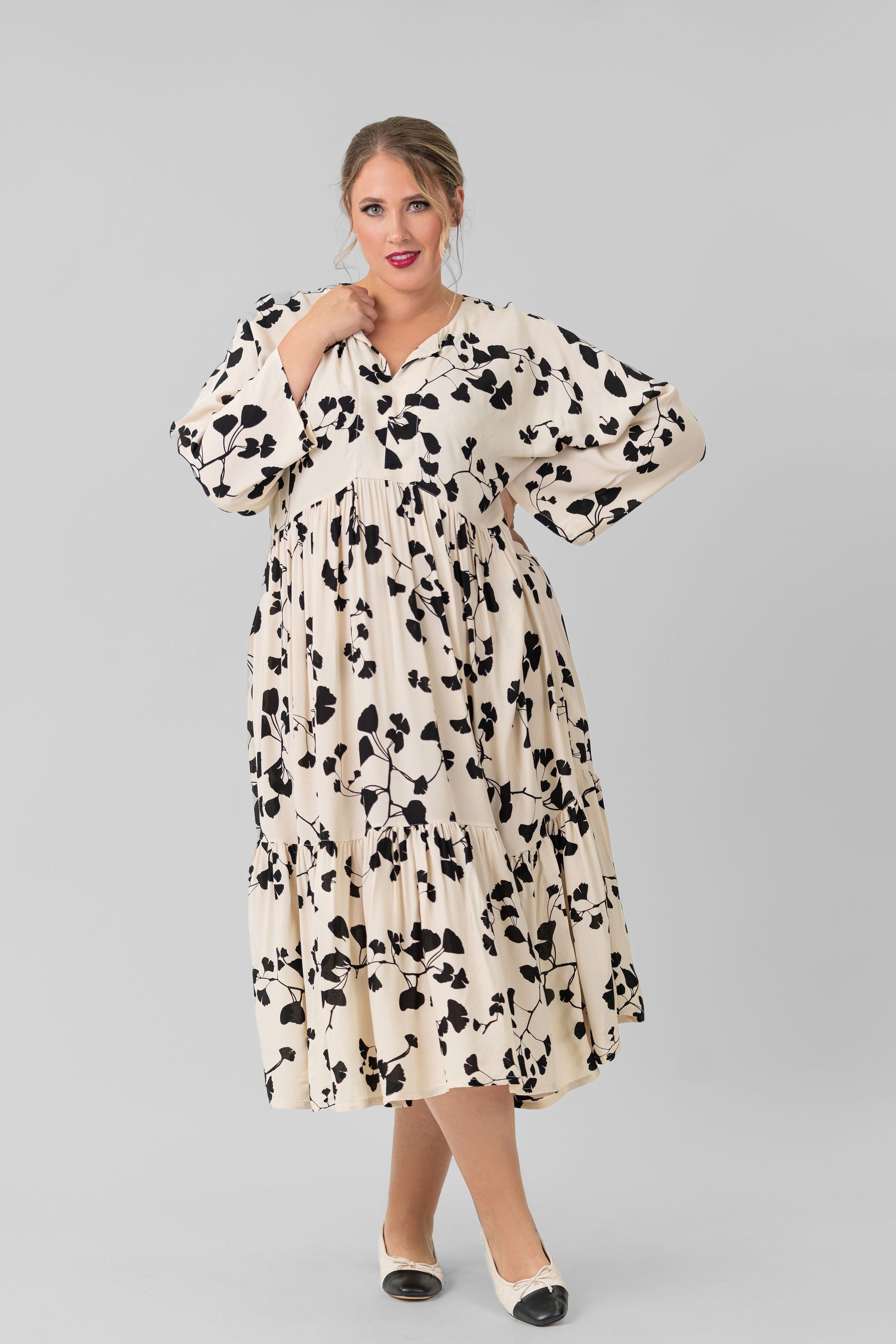 GINGKO LEAVES FLOUNCE DRESS plus-size - AMOUR781