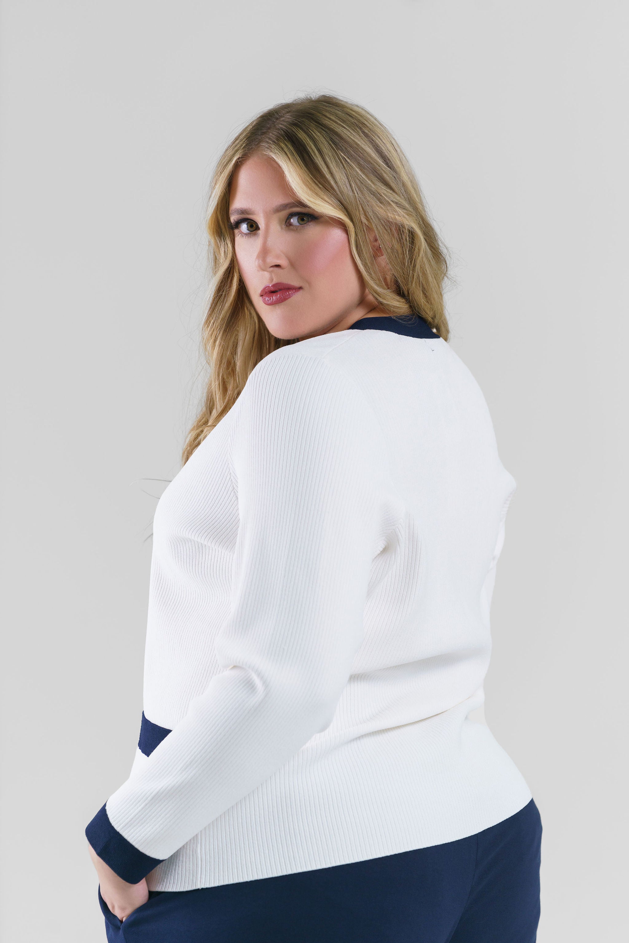 THE HILDA JACKET plus-size - AMOUR781