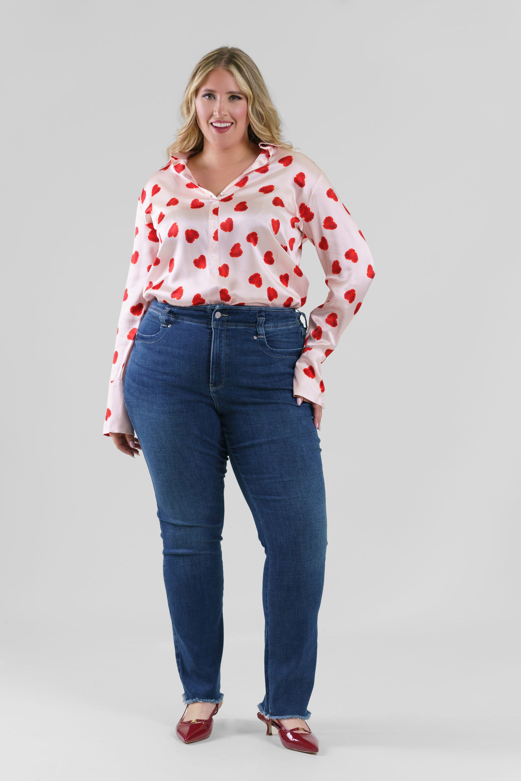 DARIA FRENCH CUFF SILK BLOUSE - Raspberry Heart plus-size - AMOUR781