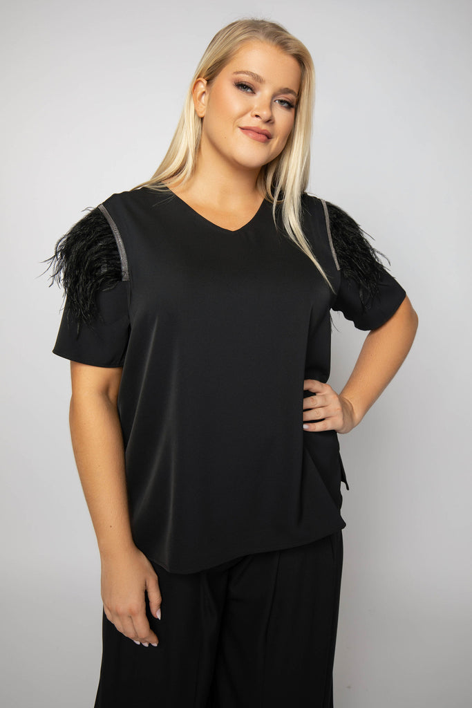WENDELLE FEATHERED TOP Designed by JOH