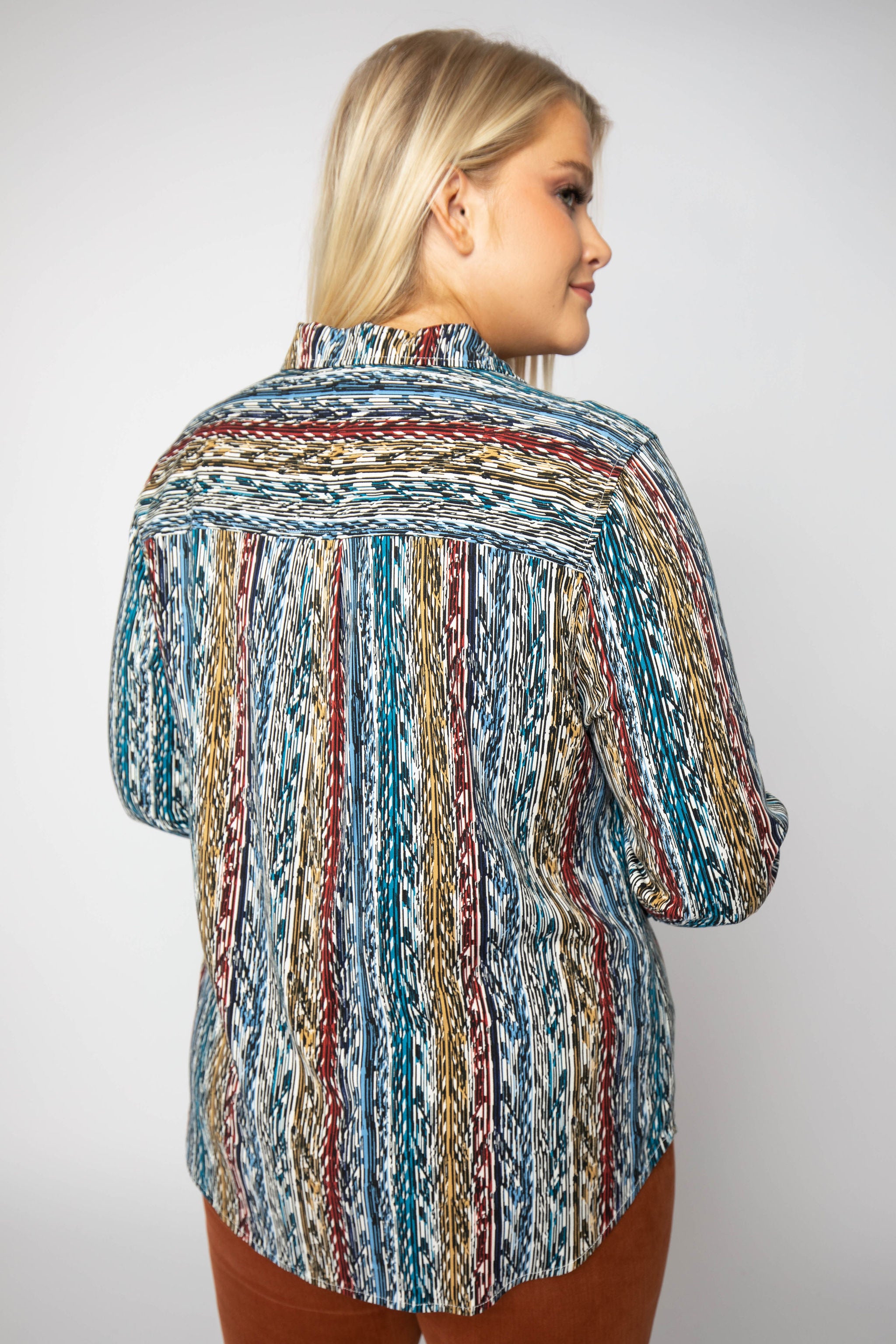 ARROW IKAT BUTTON FRONT plus-size - AMOUR781