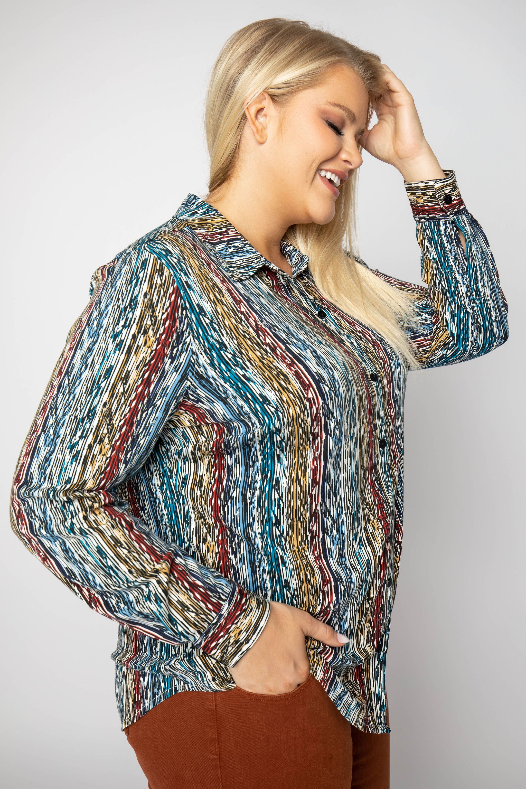 ARROW IKAT BUTTON FRONT plus-size - AMOUR781