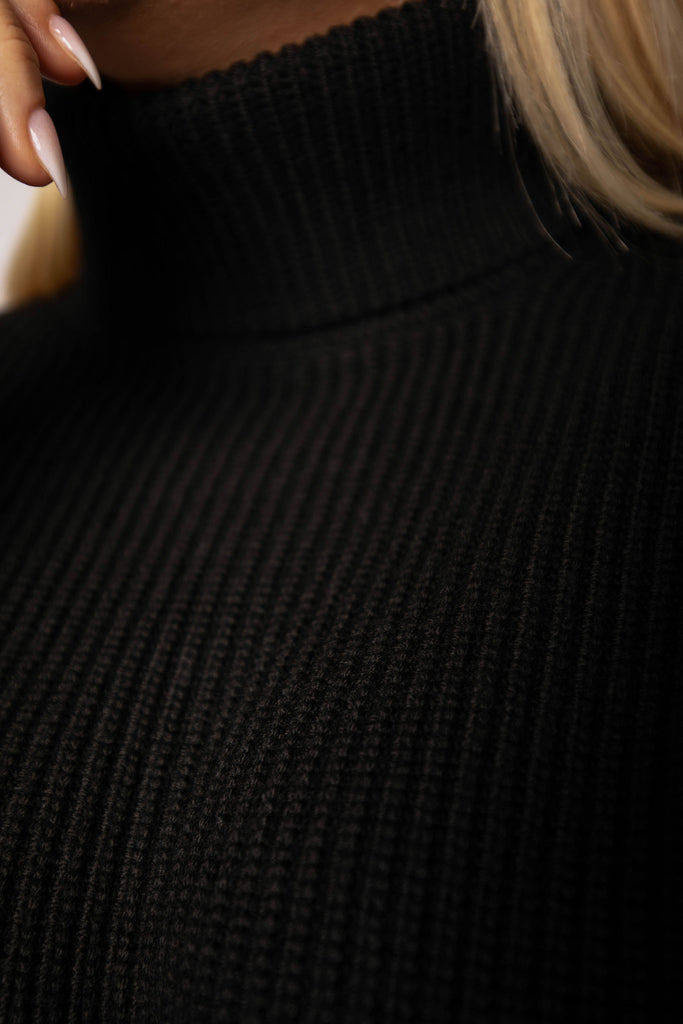 PUFF SLEEVE SWEATER DESIGNED BY PSOPHIA