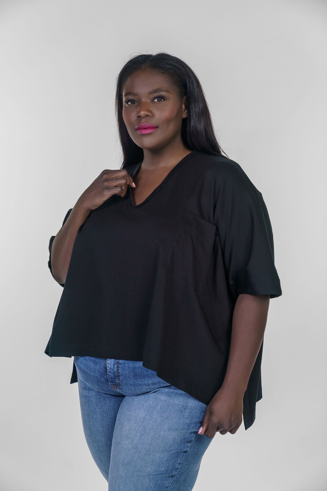 V-NECK ONE POCKET DOLMAN TEE plus-size - AMOUR781