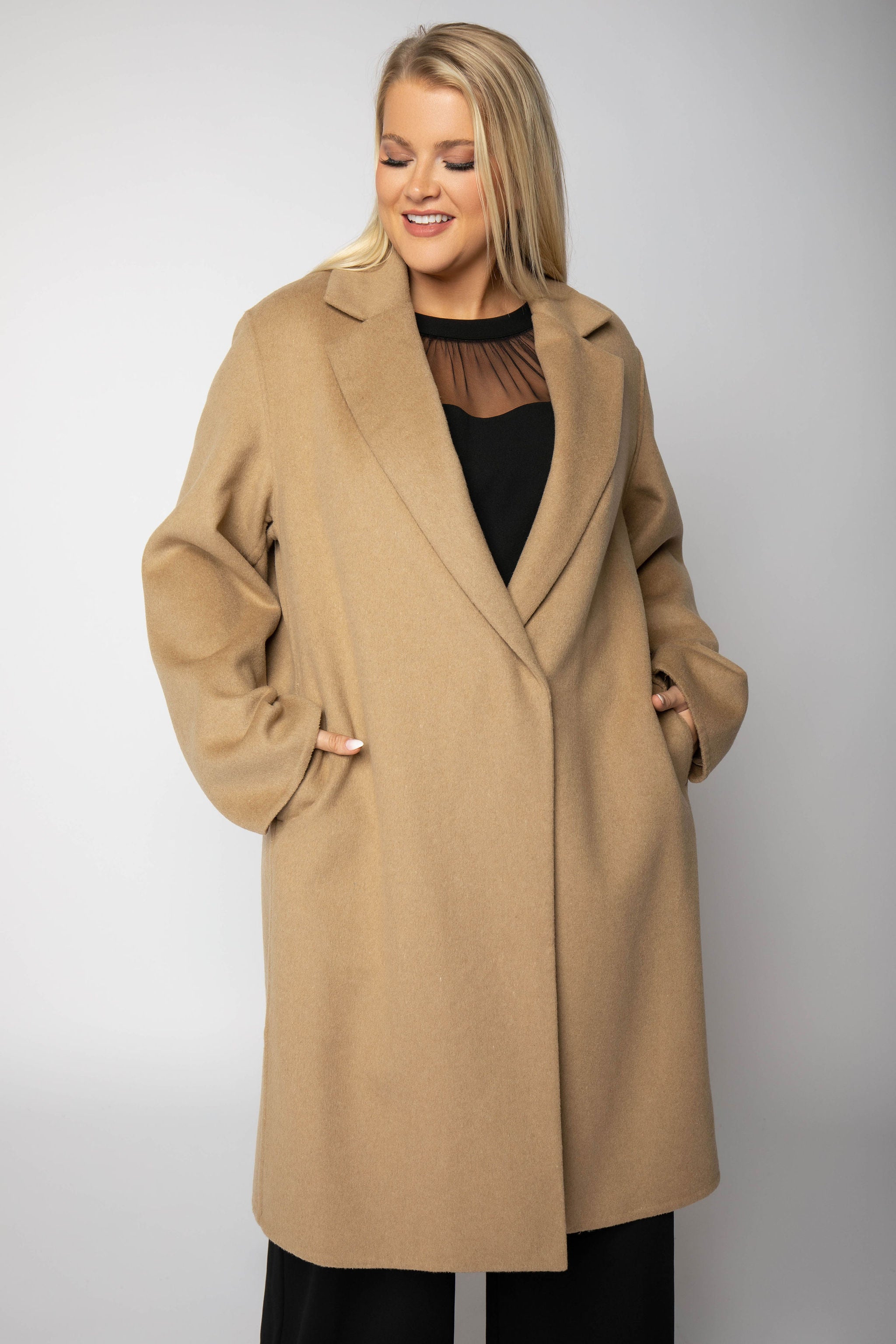 CLASSIC STRAIGHT COAT plus-size - AMOUR781