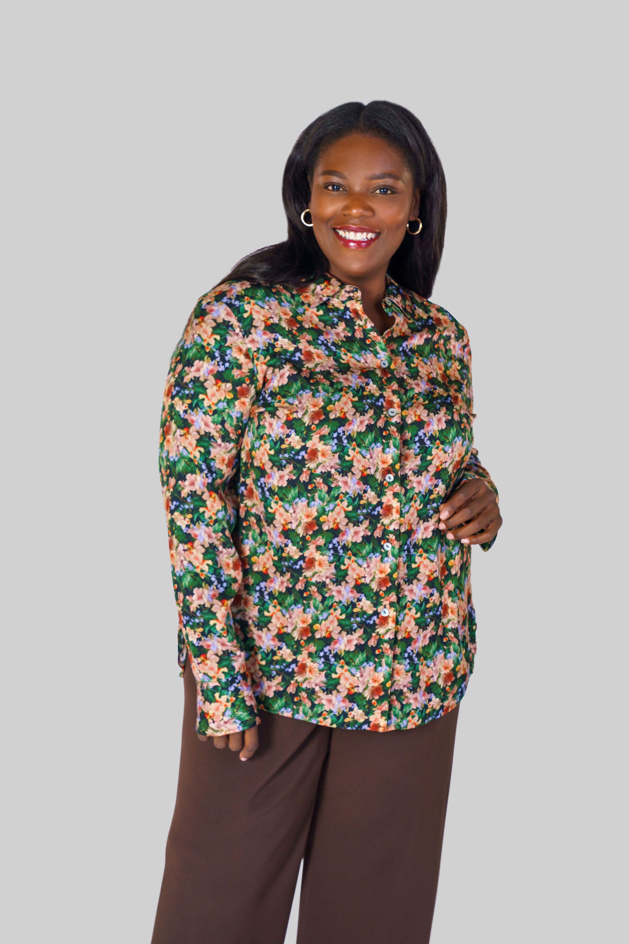 WILD PRIMROSE SLIM FITTED BLOUSE plus-size - AMOUR781