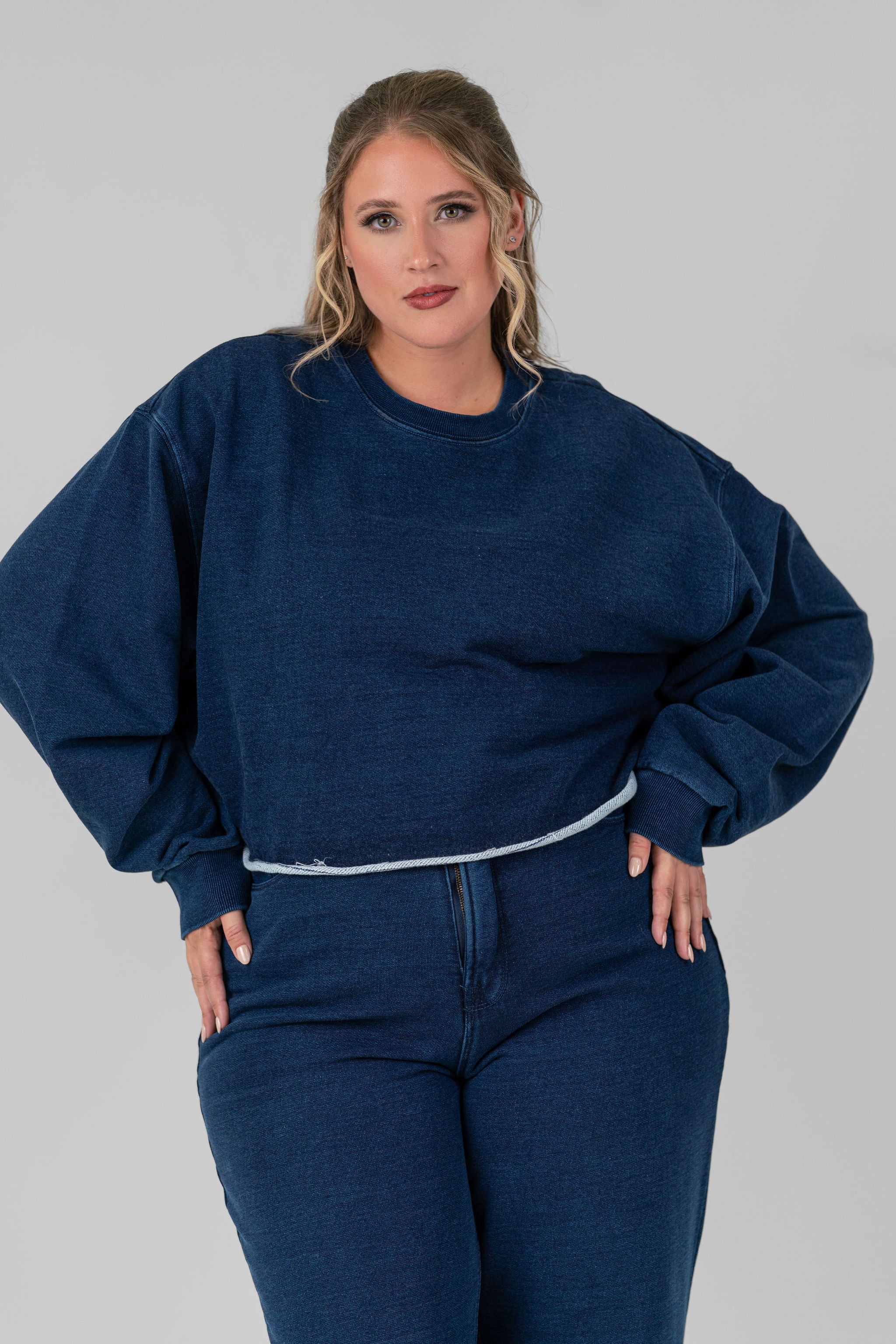 JEANIUS CROPPED SWEATSHIRT plus-size - AMOUR781