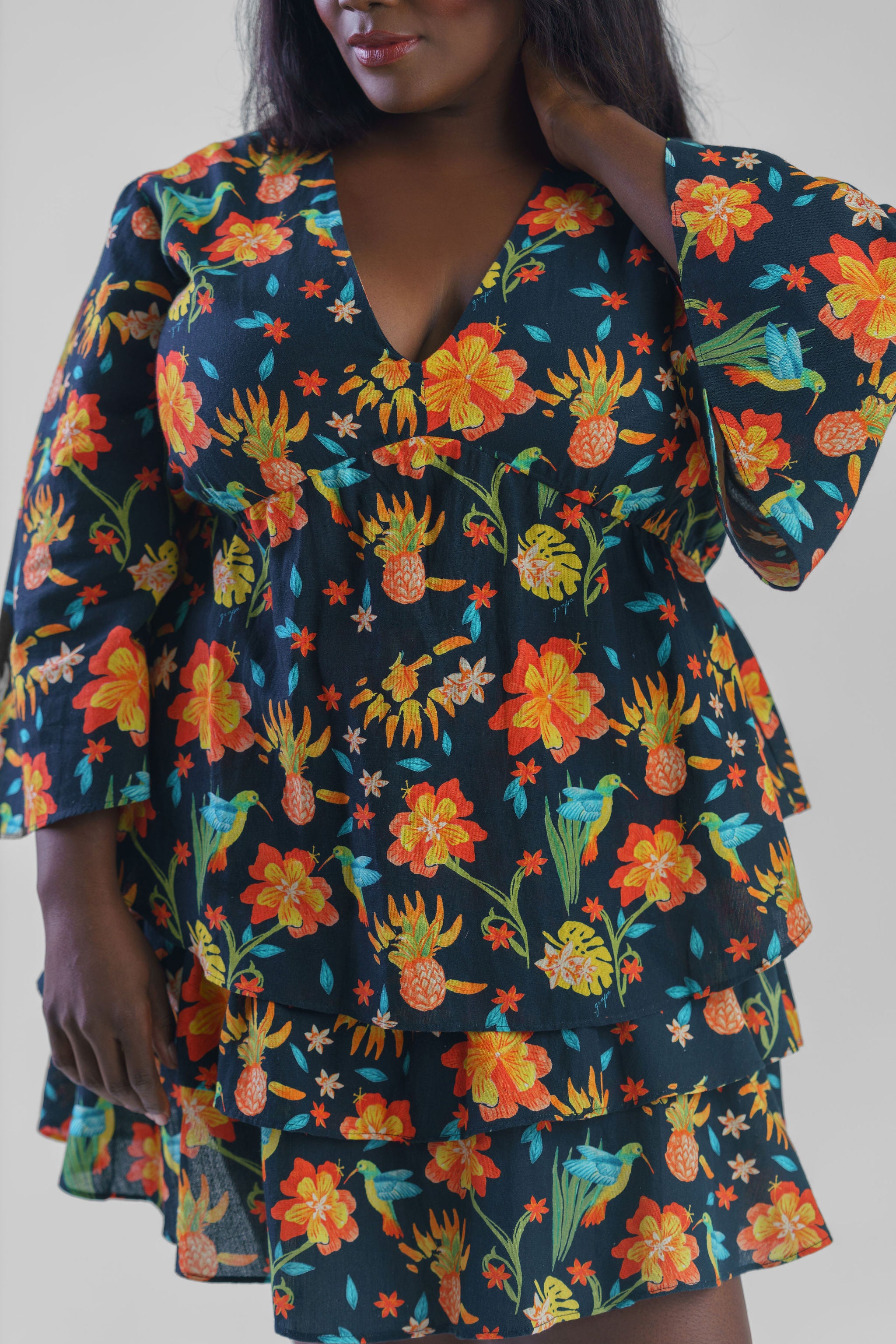 SITARA V NECK TOP plus-size - AMOUR781