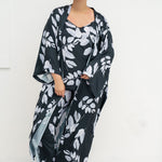 BLACK AND WHITE FLORAL MAXI ROBE plus-size - AMOUR781