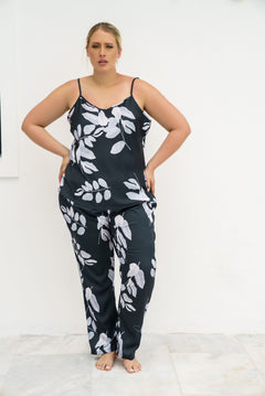 BLACK AND WHITE FLORAL PJ SET plus-size - AMOUR781