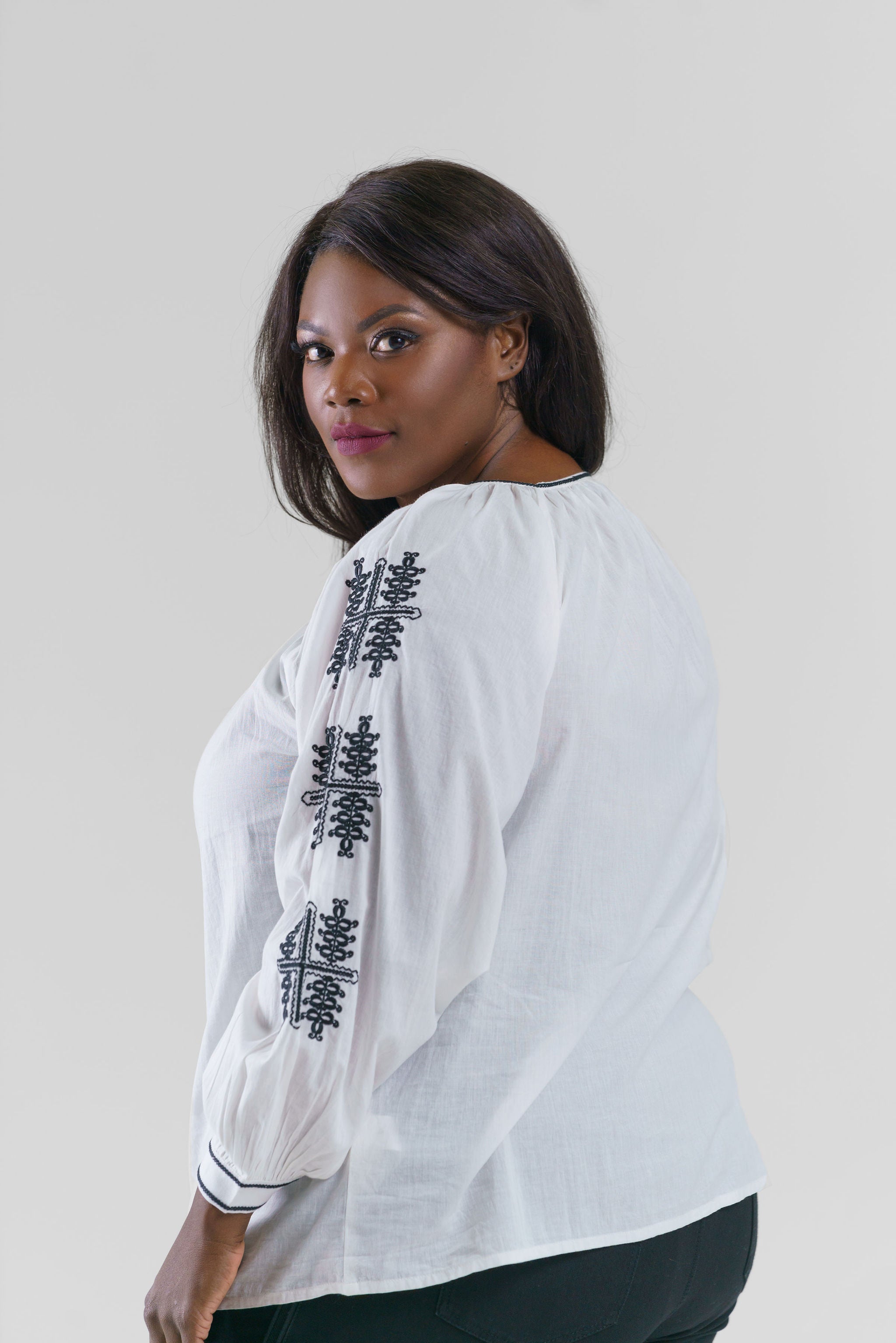 EMBROIDERED TOP plus-size - AMOUR781