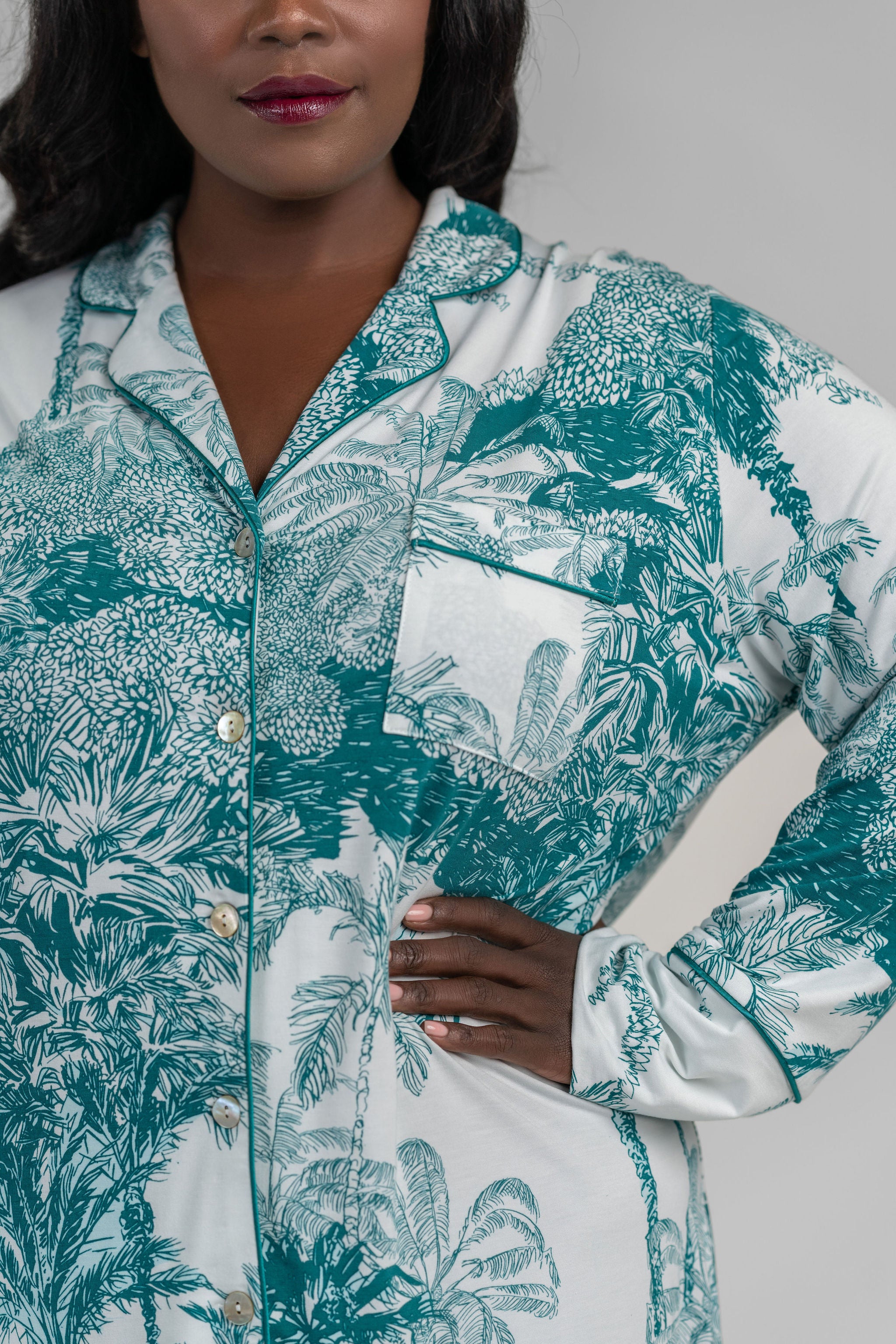 BAMBOO MODAL SLEEP SHIRT plus-size - AMOUR781