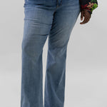 ANA HIGH RISE FLARE JEANS plus-size - AMOUR781