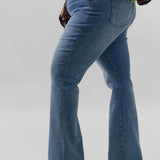 ANA HIGH RISE FLARE JEANS plus-size - AMOUR781