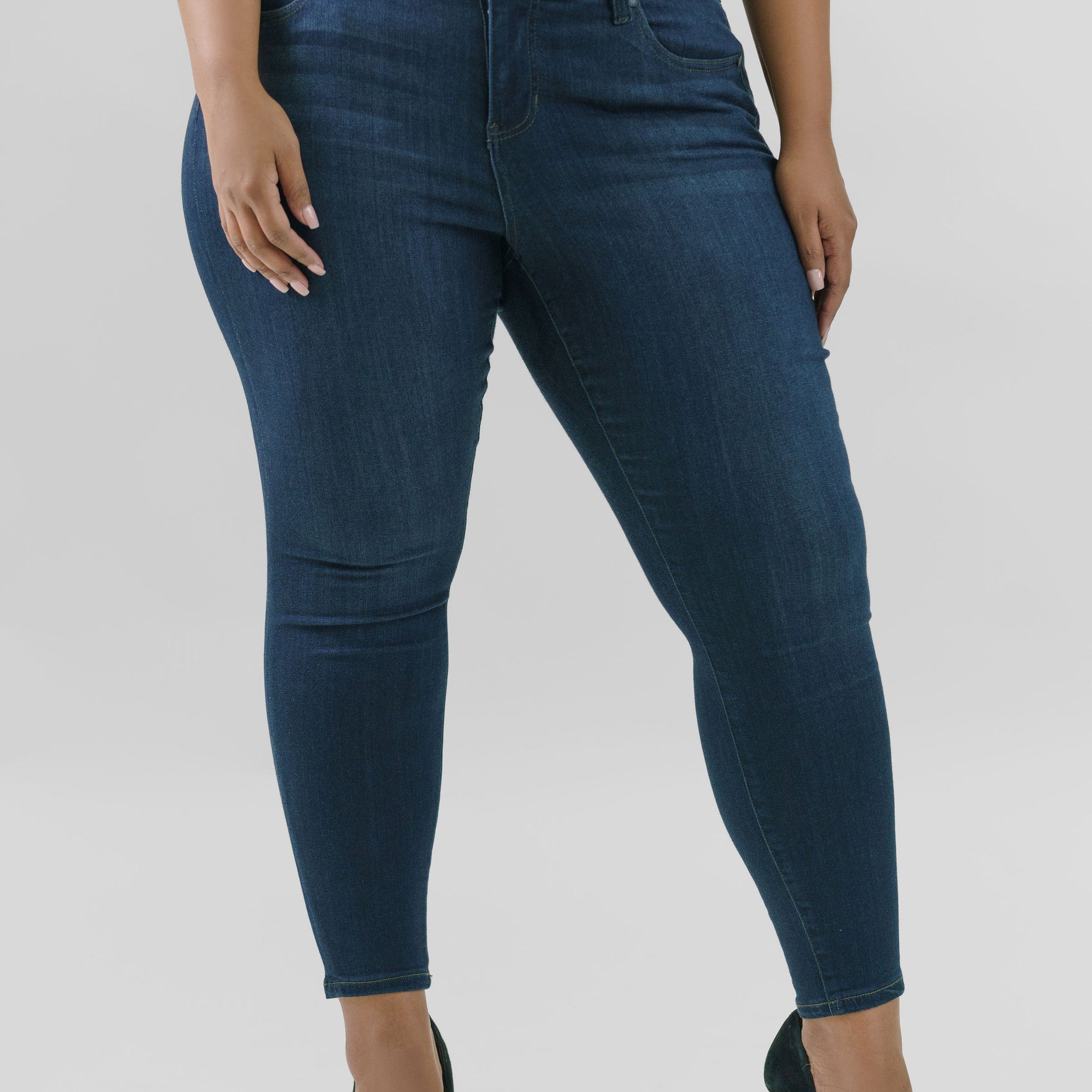 ABBY ANKLE 28" JEAN plus-size - AMOUR781