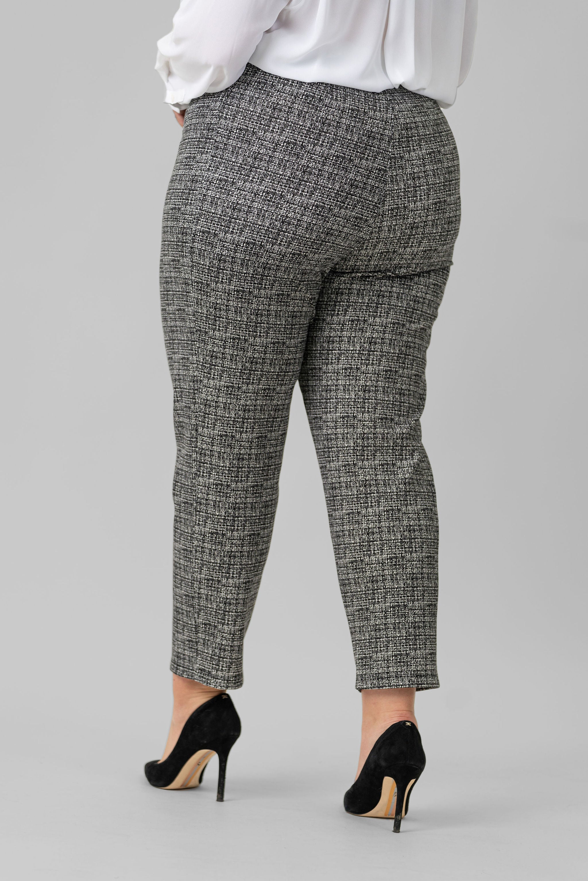 SLIM LEG REESE PANTS plus-size - AMOUR781