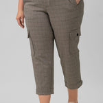 UTILITY CROP WITH TAB HEM AND CARGO plus-size - AMOUR781