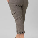 UTILITY CROP WITH TAB HEM AND CARGO plus-size - AMOUR781