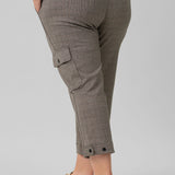 UTILITY CROP WITH TAB HEM AND CARGO plus-size - AMOUR781