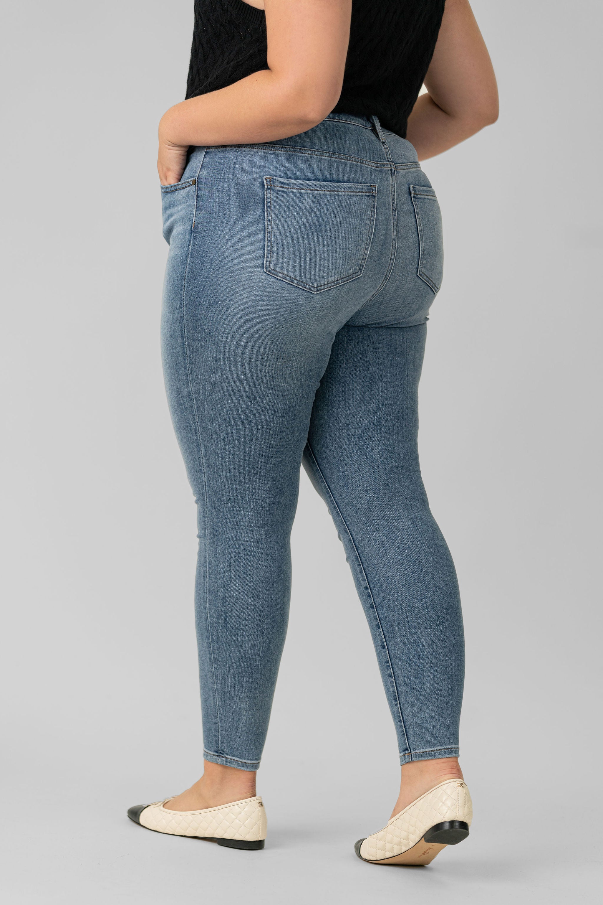 ABBY HI-RISE ANKLE SKINNY 28" JEAN plus-size - AMOUR781