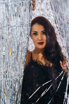 SALENA SATIN FEATHER TOP plus-size - AMOUR781