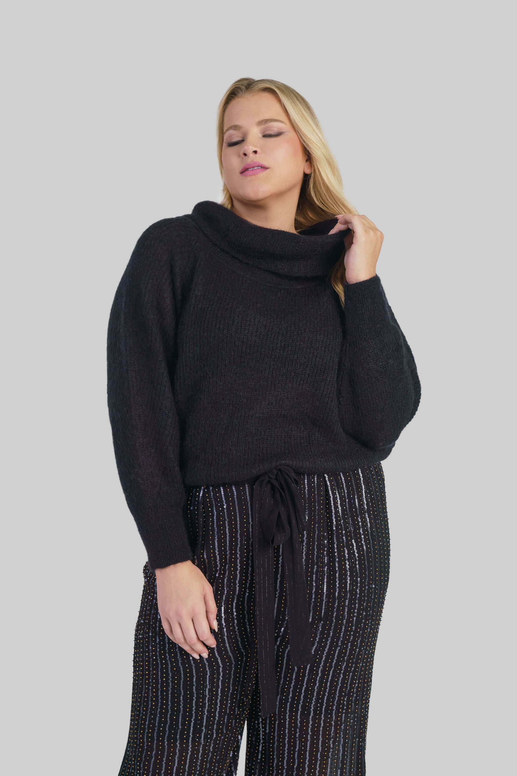 CAELIE MOHAIR BARDOT SWEATER plus-size - AMOUR781