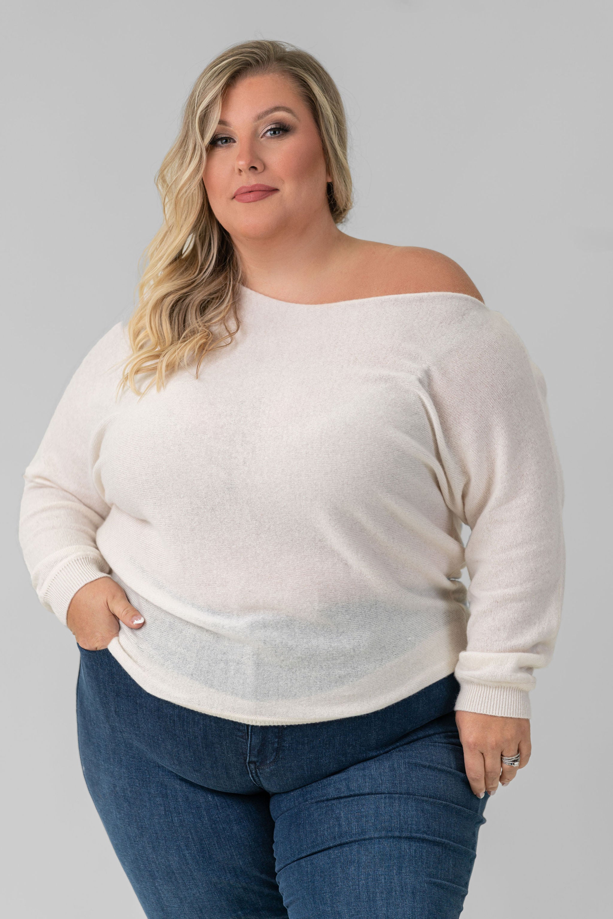 100% CASHMERE OFF THE SHOULDER TOP plus-size - AMOUR781