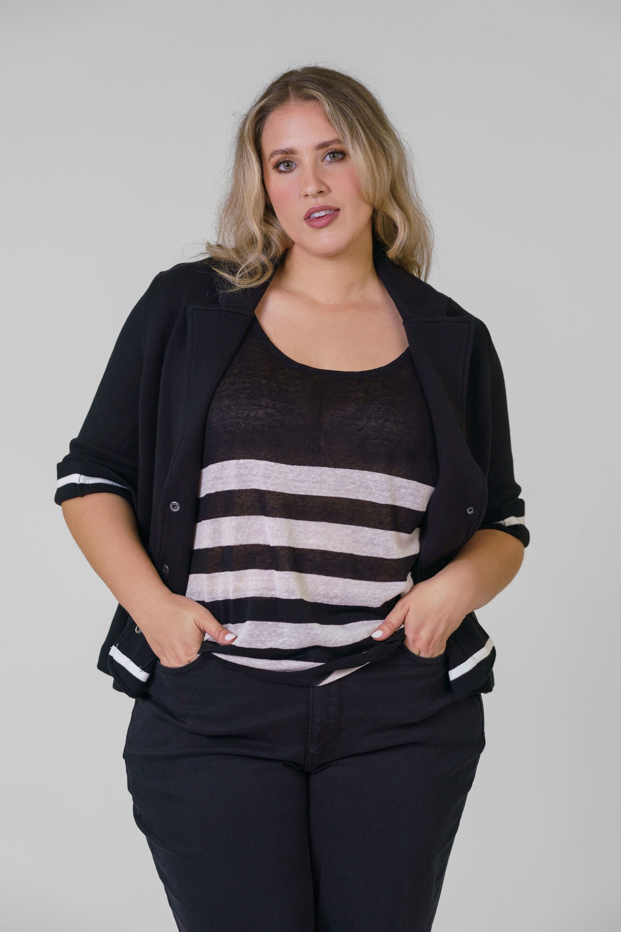 COTTON BLEND SHRUNKEN BLAZER plus-size - AMOUR781