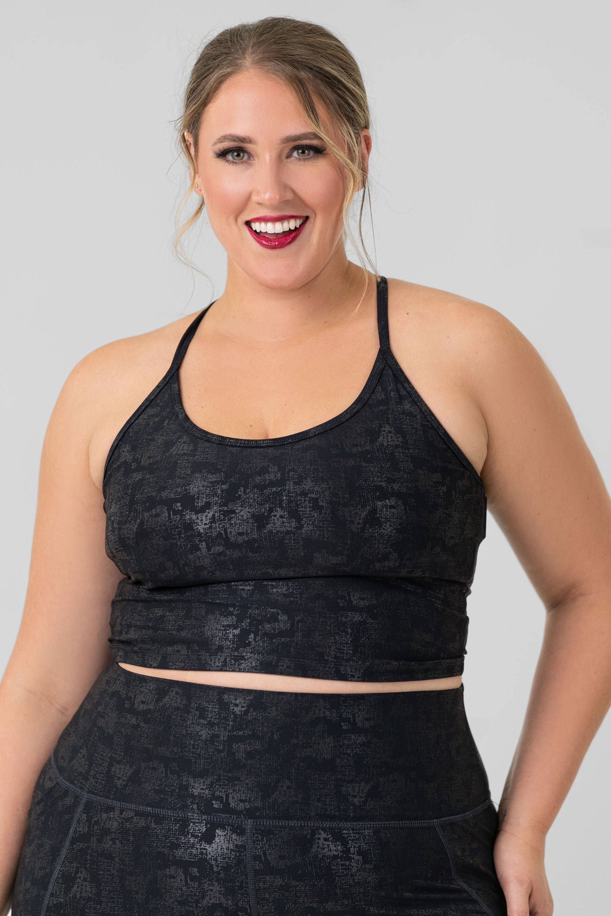 CROPPED METALLIC FOIL CAMI plus-size - AMOUR781