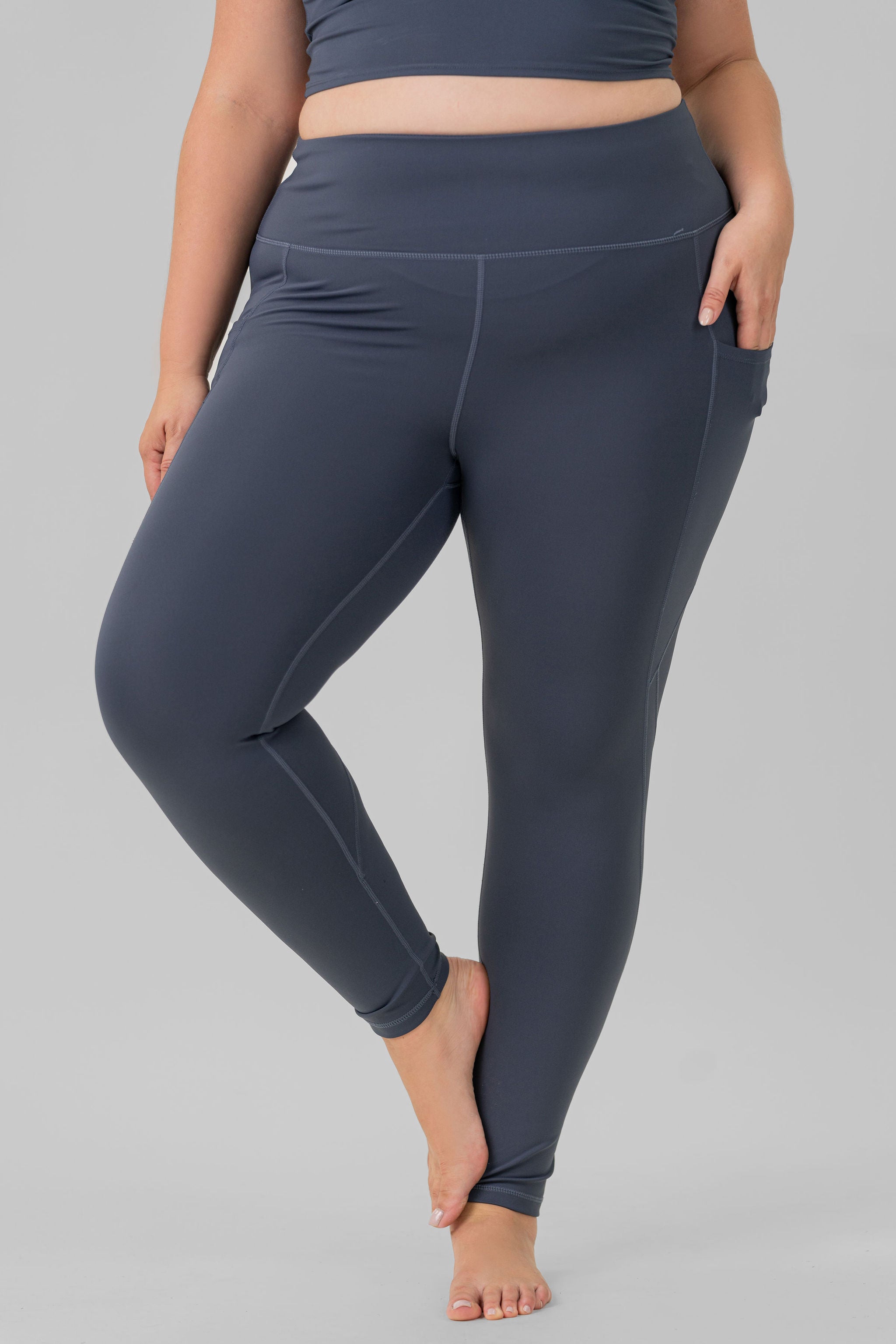 HIGH-RISE ROSALIA LEGGINGS plus-size - AMOUR781