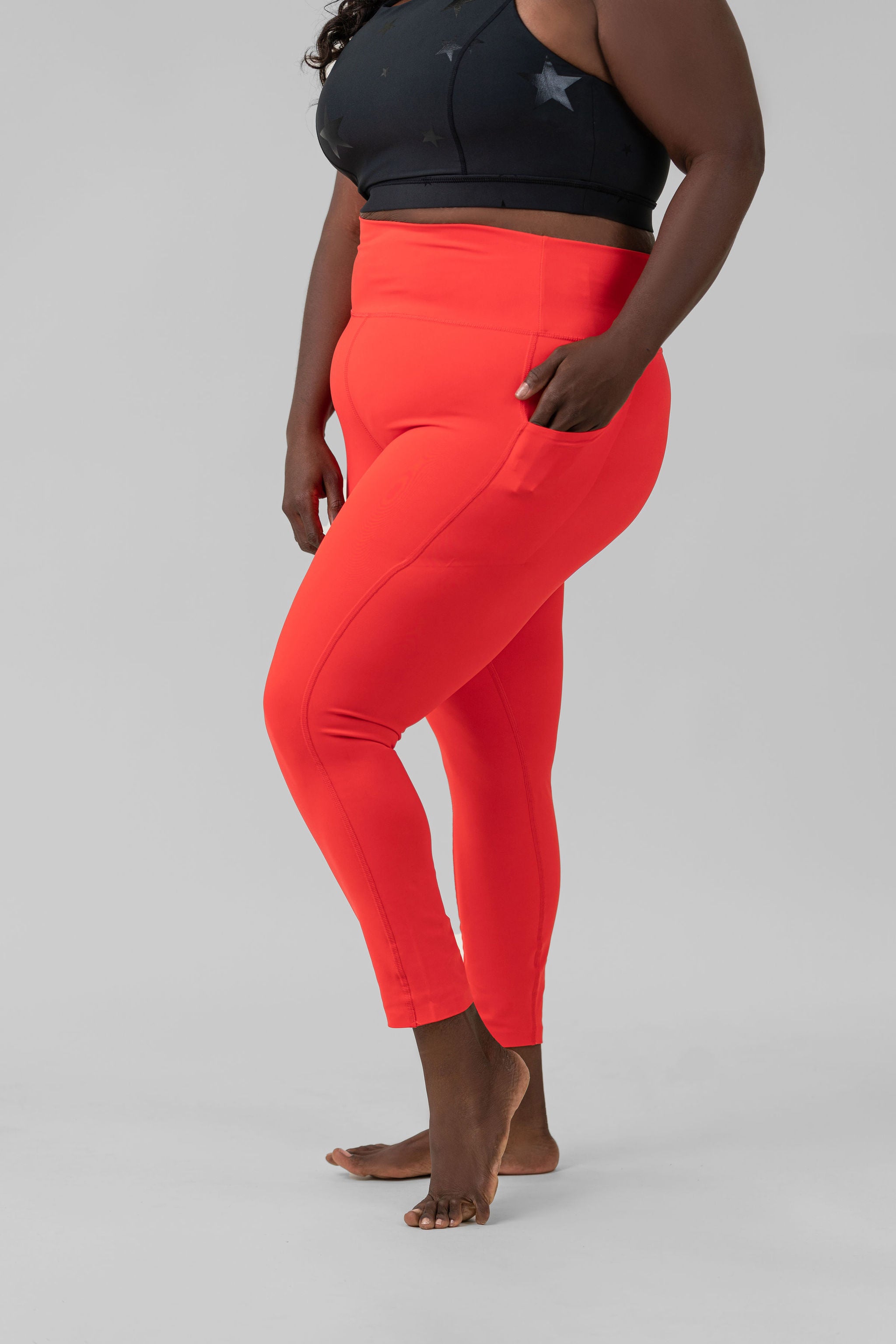 LASER-CUT AND BONDED ESSENTIAL FOLDOVER HIGH WAISTED LEGGINGS plus-size - AMOUR781