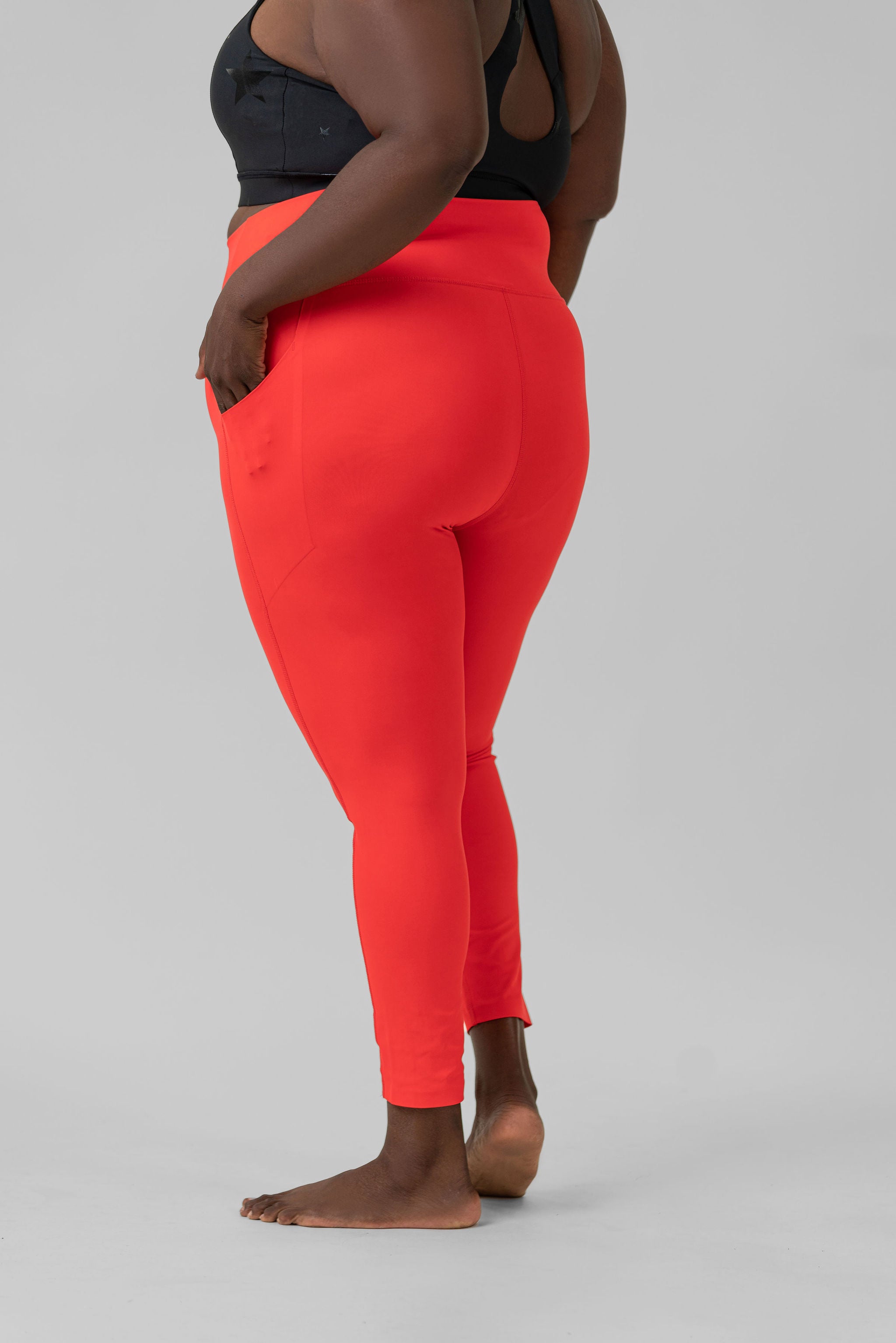 LASER-CUT AND BONDED ESSENTIAL FOLDOVER HIGH WAISTED LEGGINGS plus-size - AMOUR781