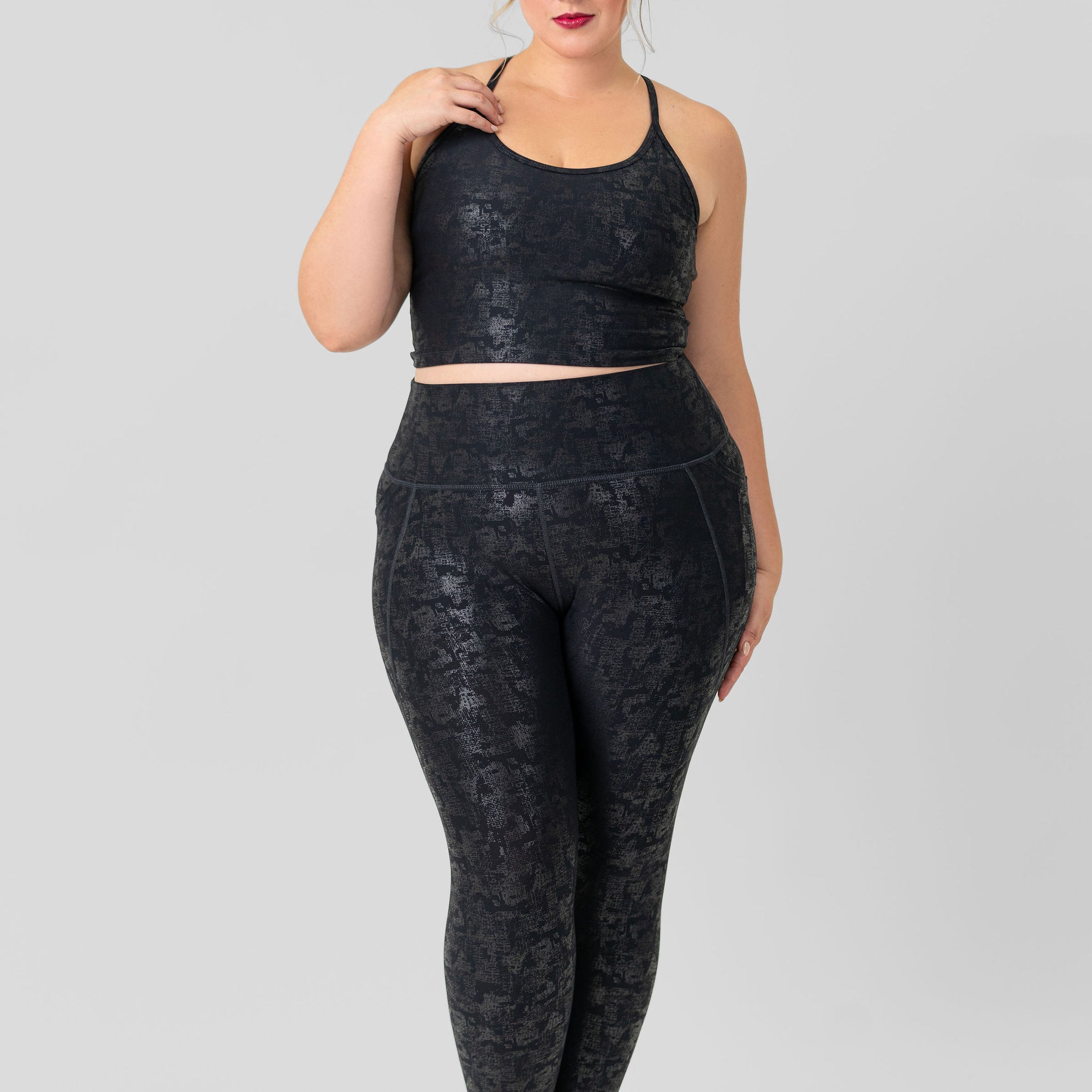 METALLIC FOIL HIGHWAISTED LEGGINGS W/SIDE POCKETS plus-size - AMOUR781