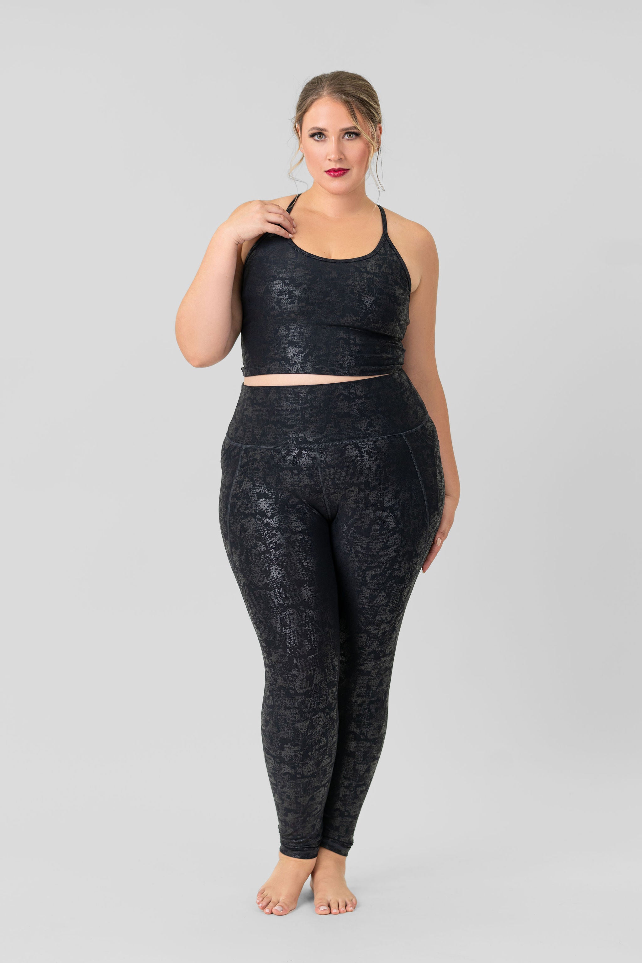 METALLIC FOIL HIGHWAISTED LEGGINGS W/SIDE POCKETS plus-size - AMOUR781