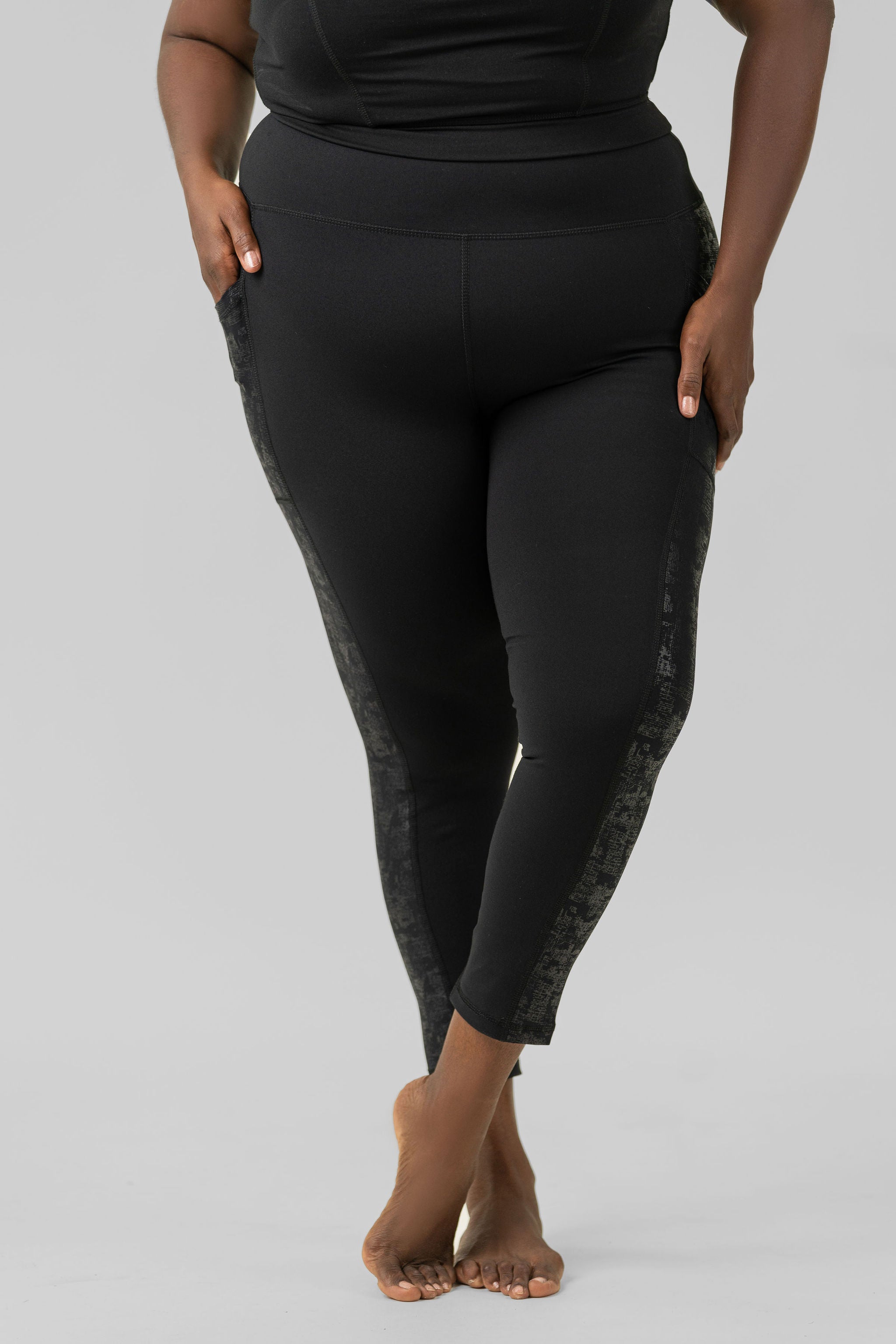 METALLIC SIDE STRIPED HIGHWAIST LEGGINGS plus-size - AMOUR781