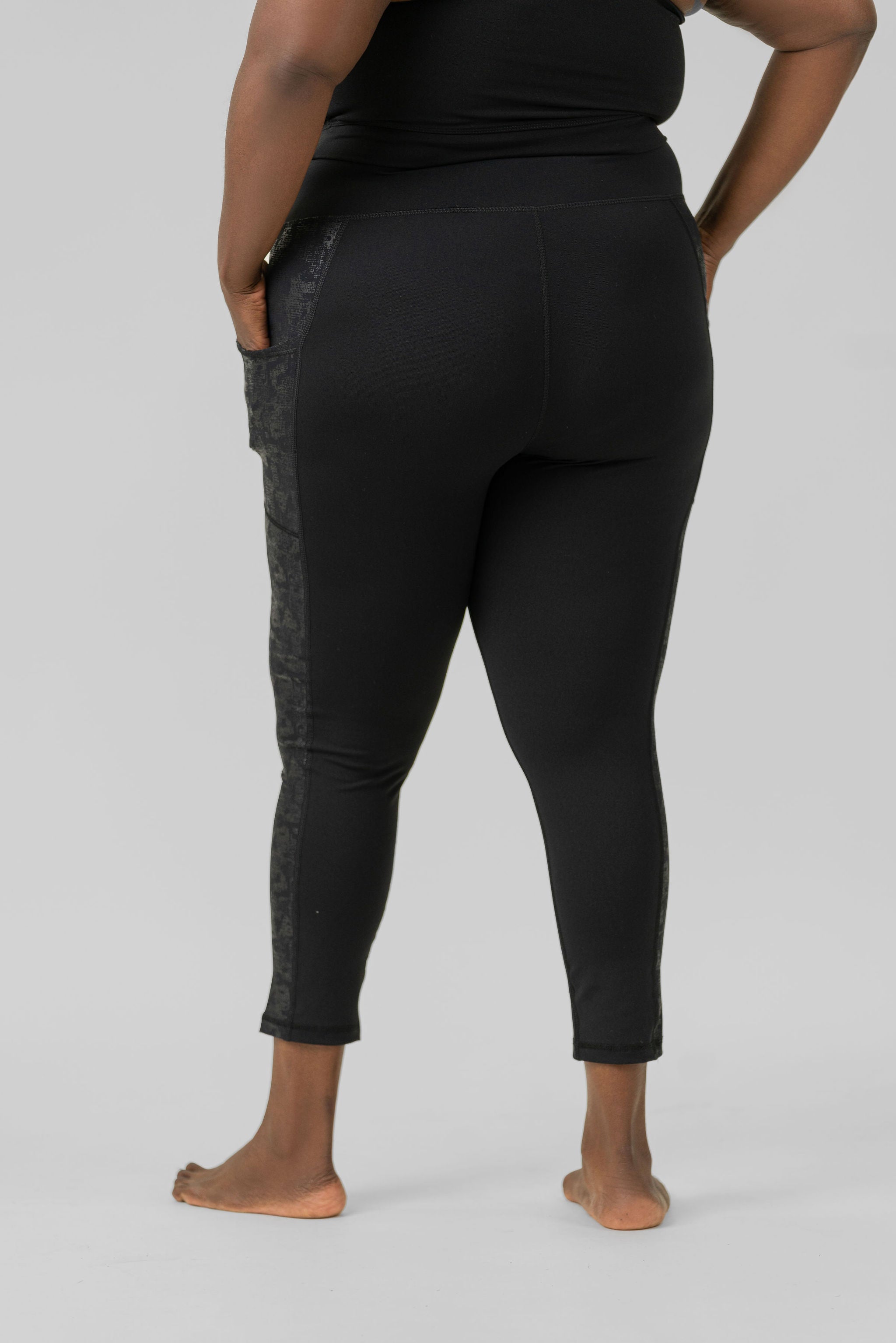 METALLIC SIDE STRIPED HIGHWAIST LEGGINGS plus-size - AMOUR781