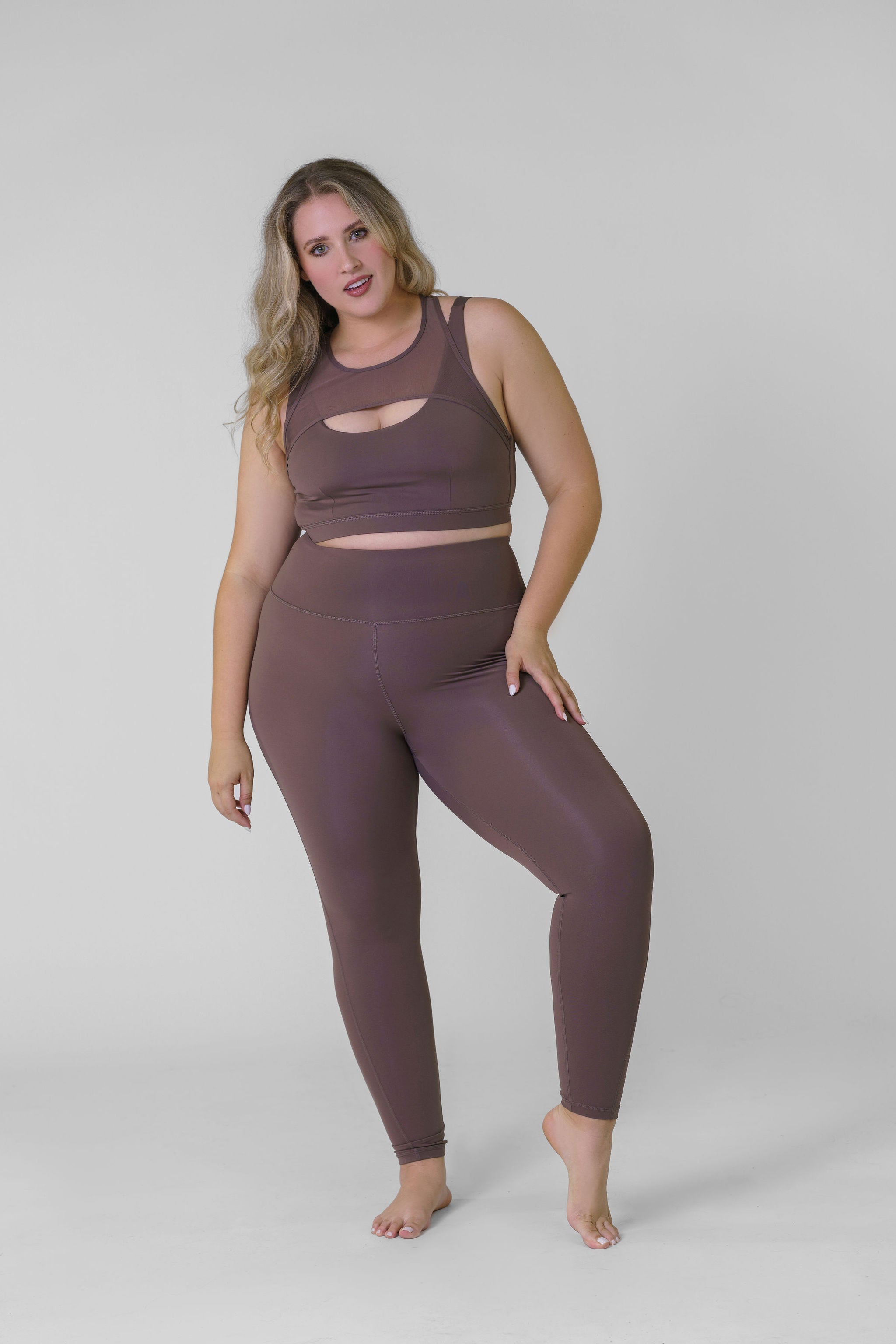 ESSENTIAL LYCRA-BLEND HIGHWAIST LEGGINGS plus-size - AMOUR781