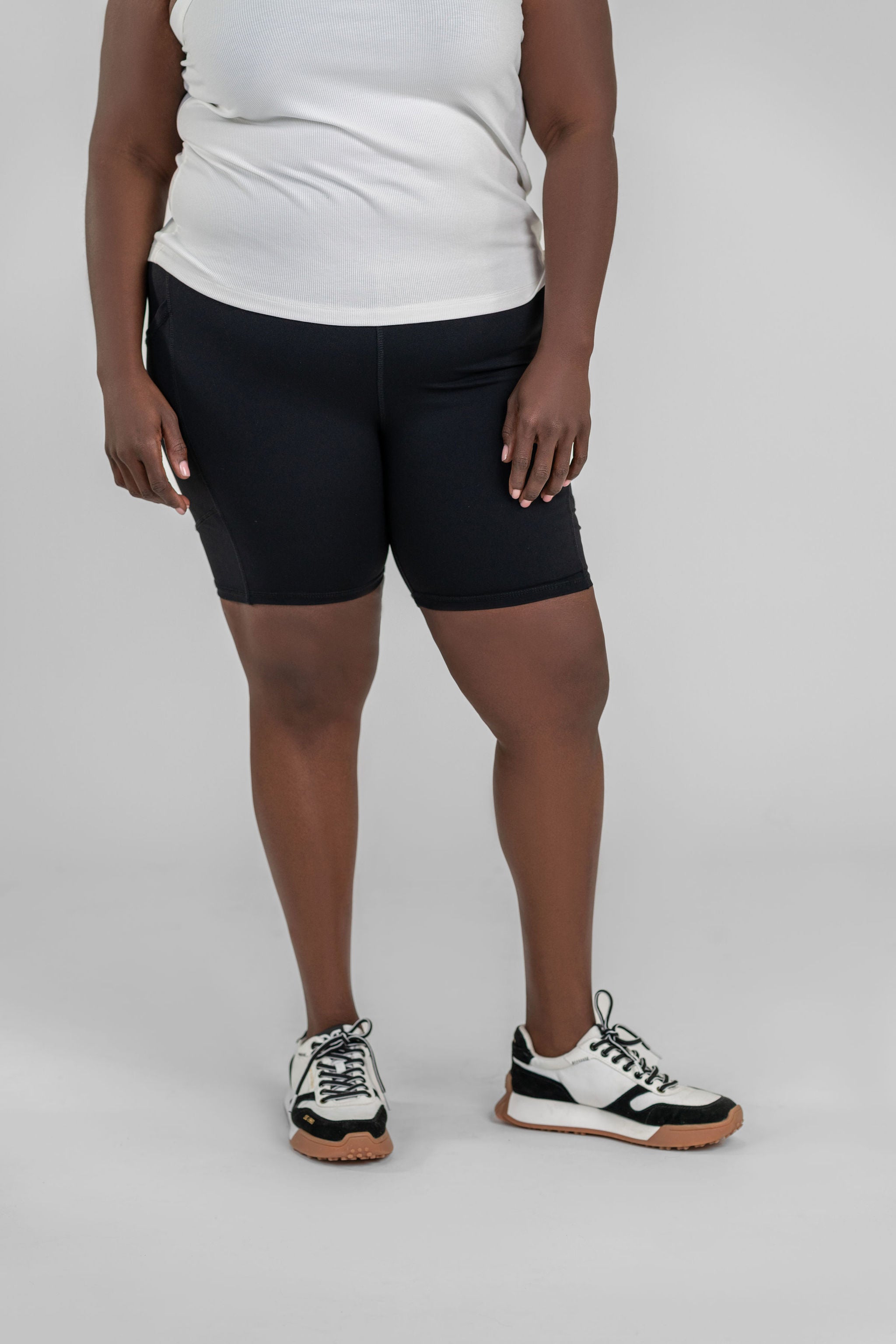 ESSENTIAL SWEETHEART BIKER SHORTS plus-size - AMOUR781