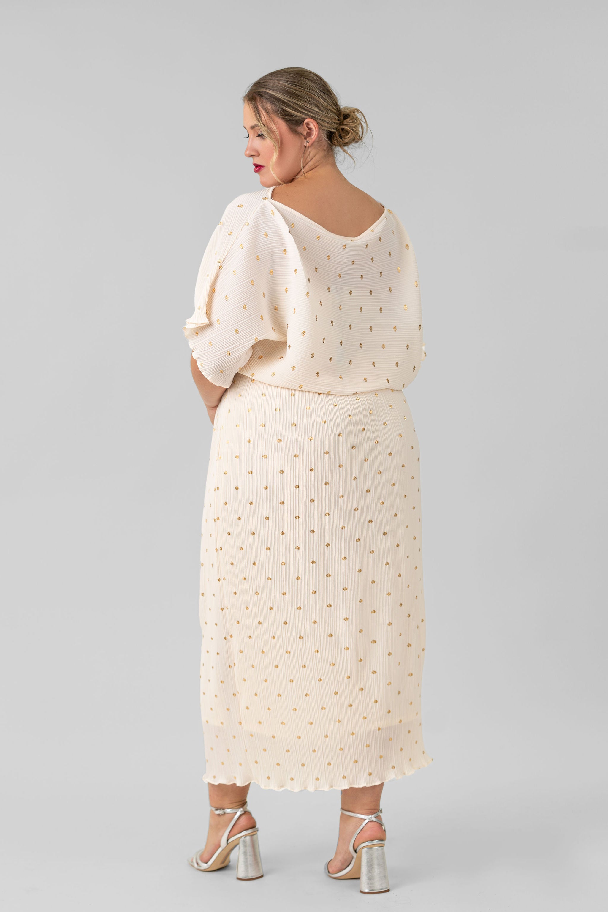 CREAM TILLY DRESS plus-size - AMOUR781