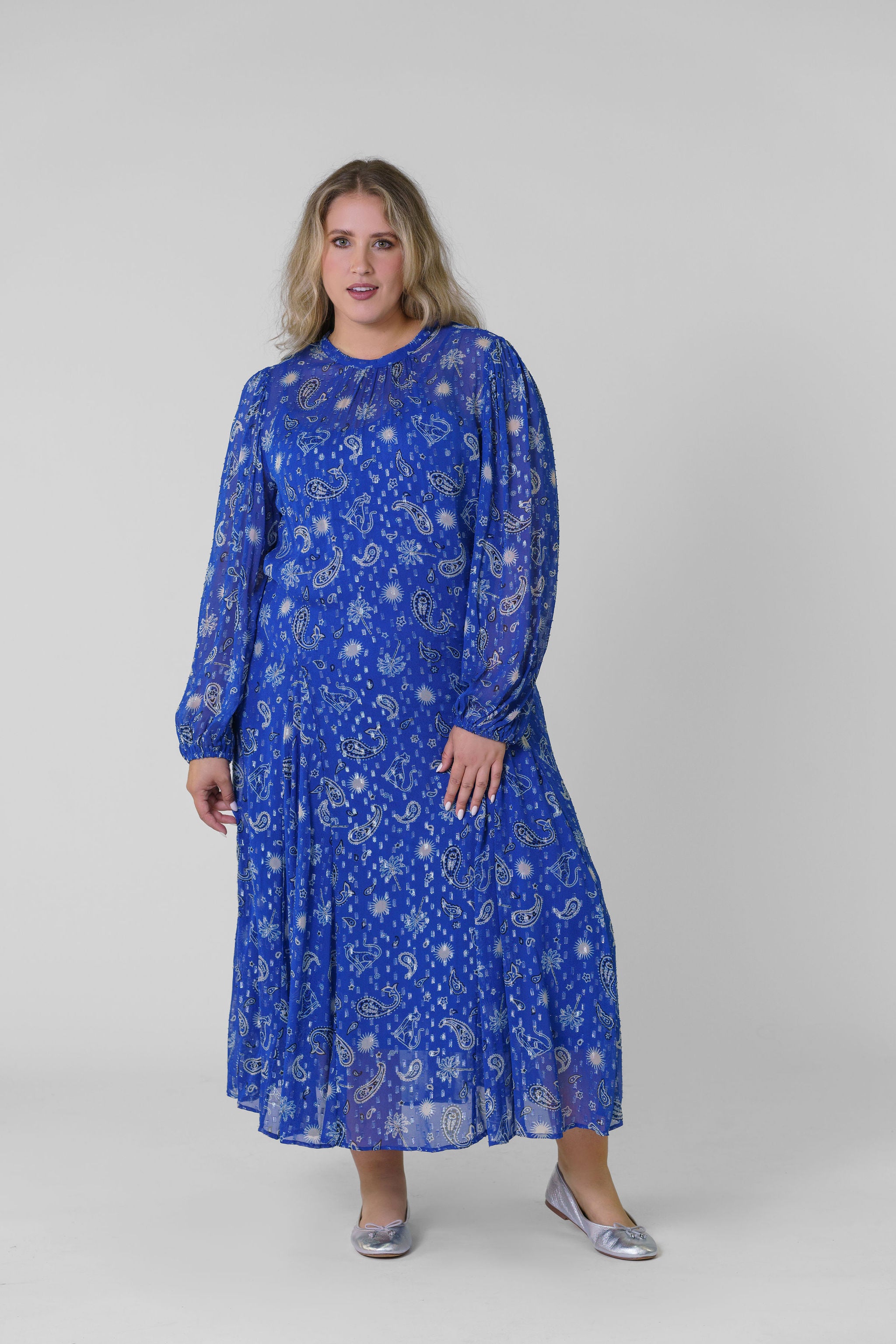BLUE RUNNING PAISLEY BIBI DRESS plus-size - AMOUR781
