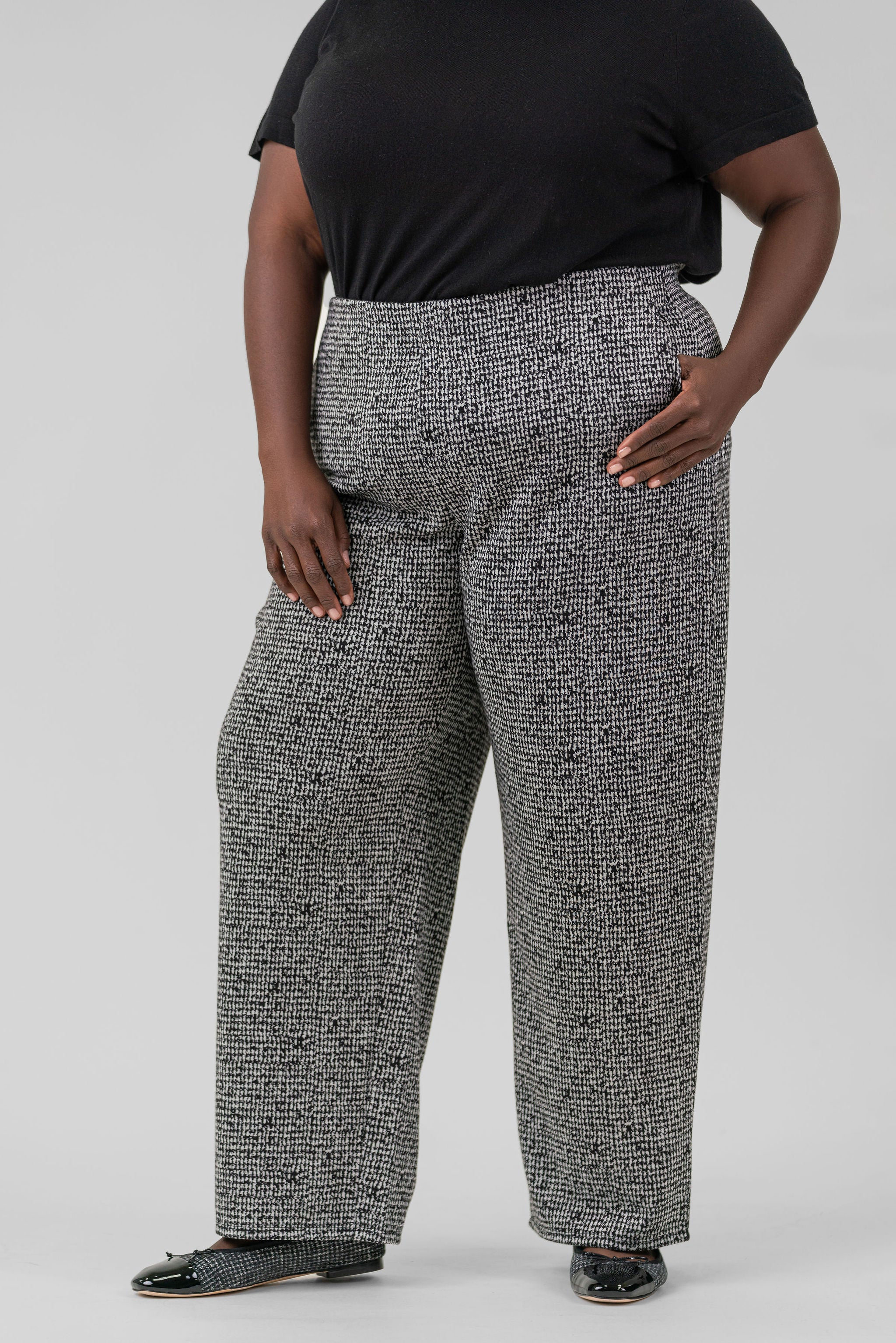 ETCHED TWEED WIDE LEG ANKLE PANT plus-size - AMOUR781